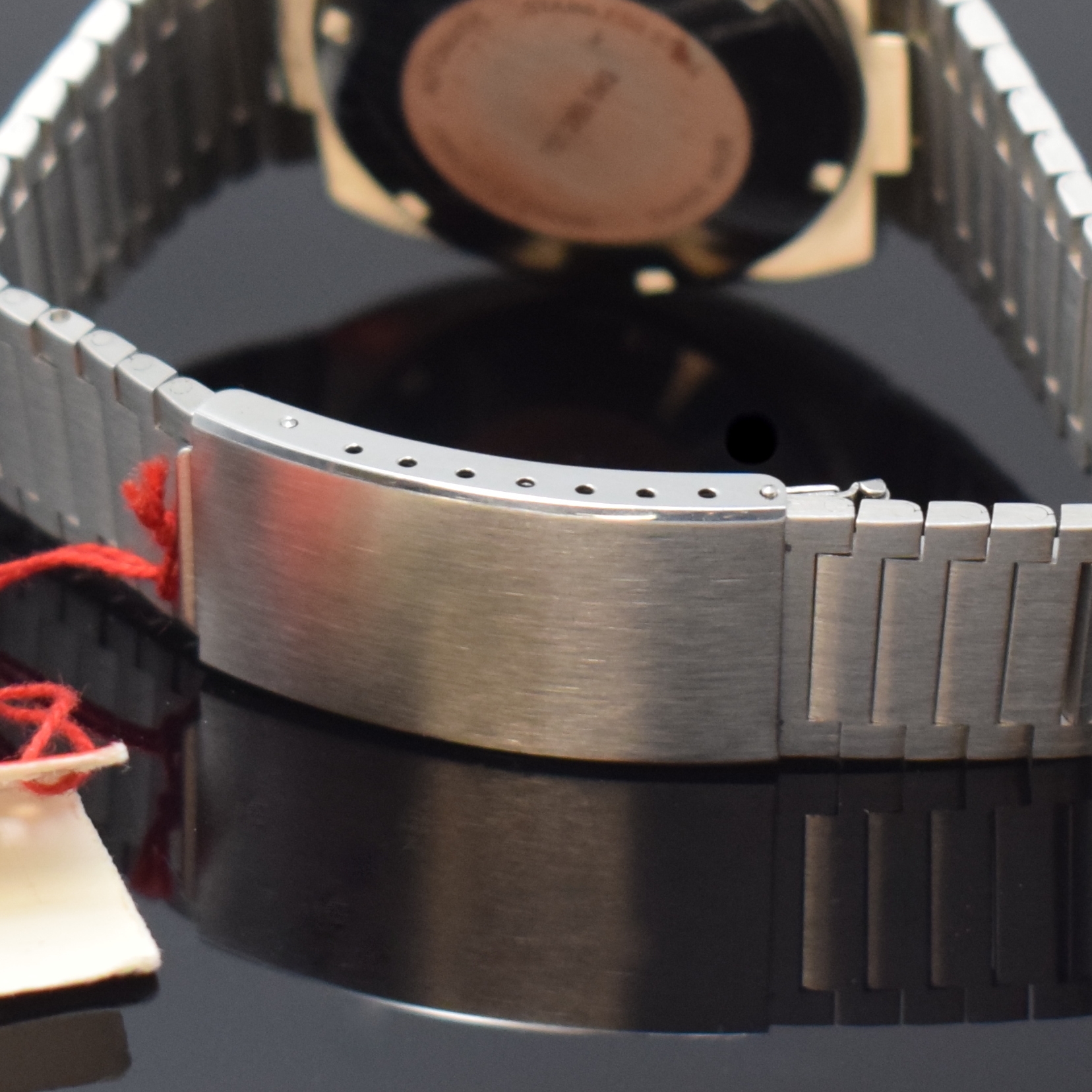Detail b: ROAMER Searock Automatic nahezu neuwertige Armbanduhr in Stahl mit Stahlband, Schweiz um 1975, Automatik, verschr. Geh. m. integr. Band, Mineralglas, ...