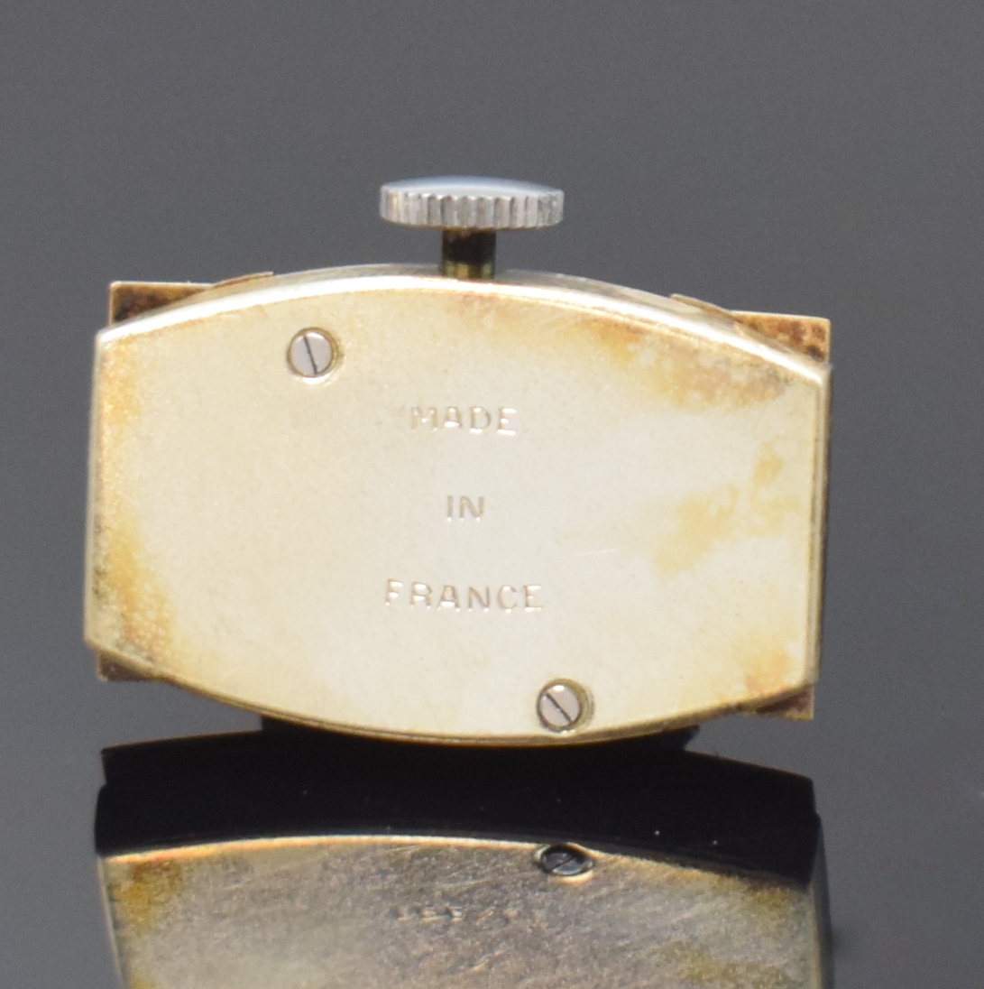 Detail f: LIP T.18 - 2 rechteckige Armbanduhren aus Lagerbestand um 1940, Frankreich, Handaufzug, verchr. Geh. m. aufgedr. Stahlböden, silb. ...