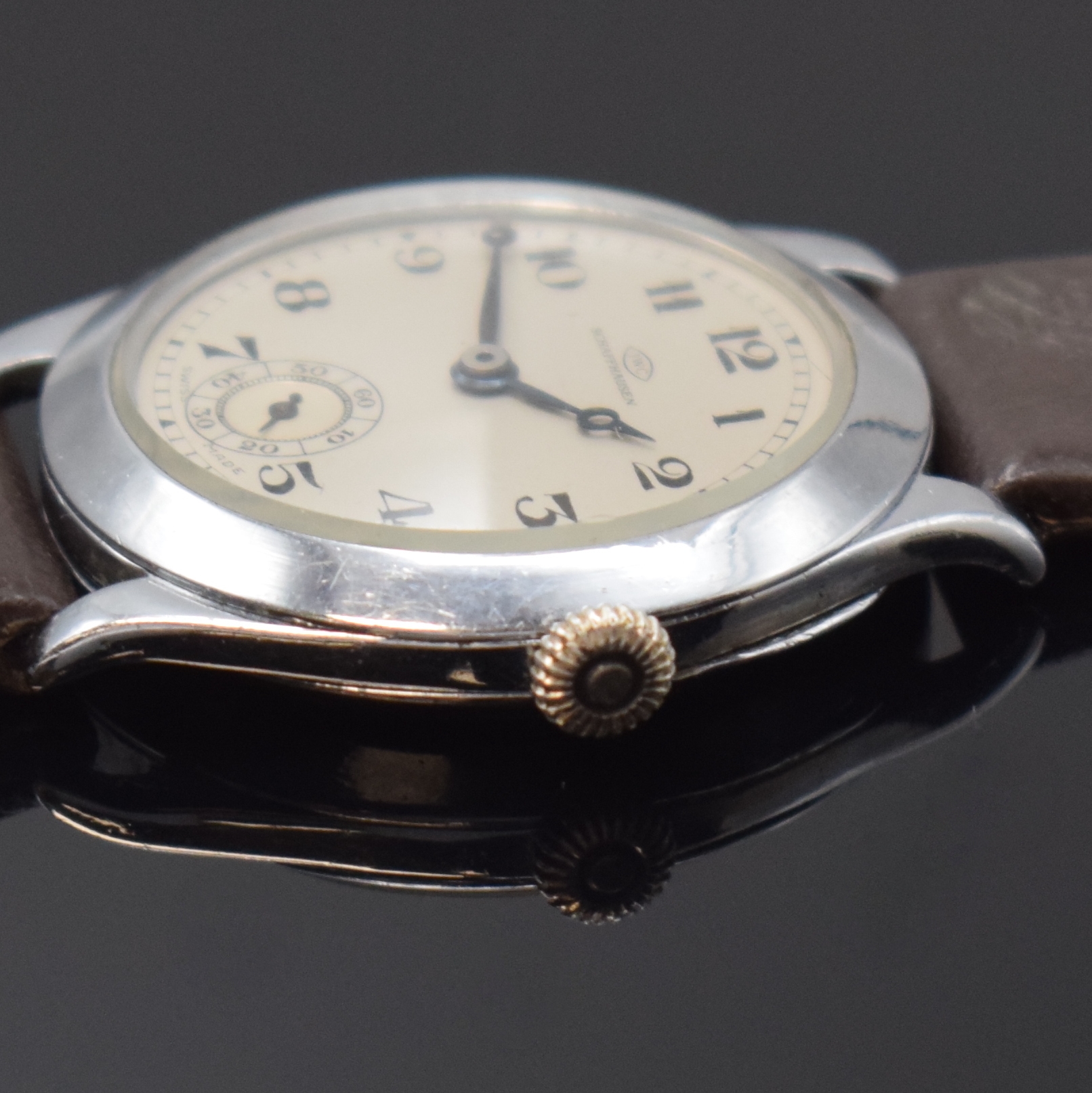Detail b: IWC seltene und frühe Armbanduhr Kaliber 76 in Silber, Schweiz um 1928, Handaufzug, Scharniergeh. in Sterlingsilber, verchromt, Lünette aufgedr., ...