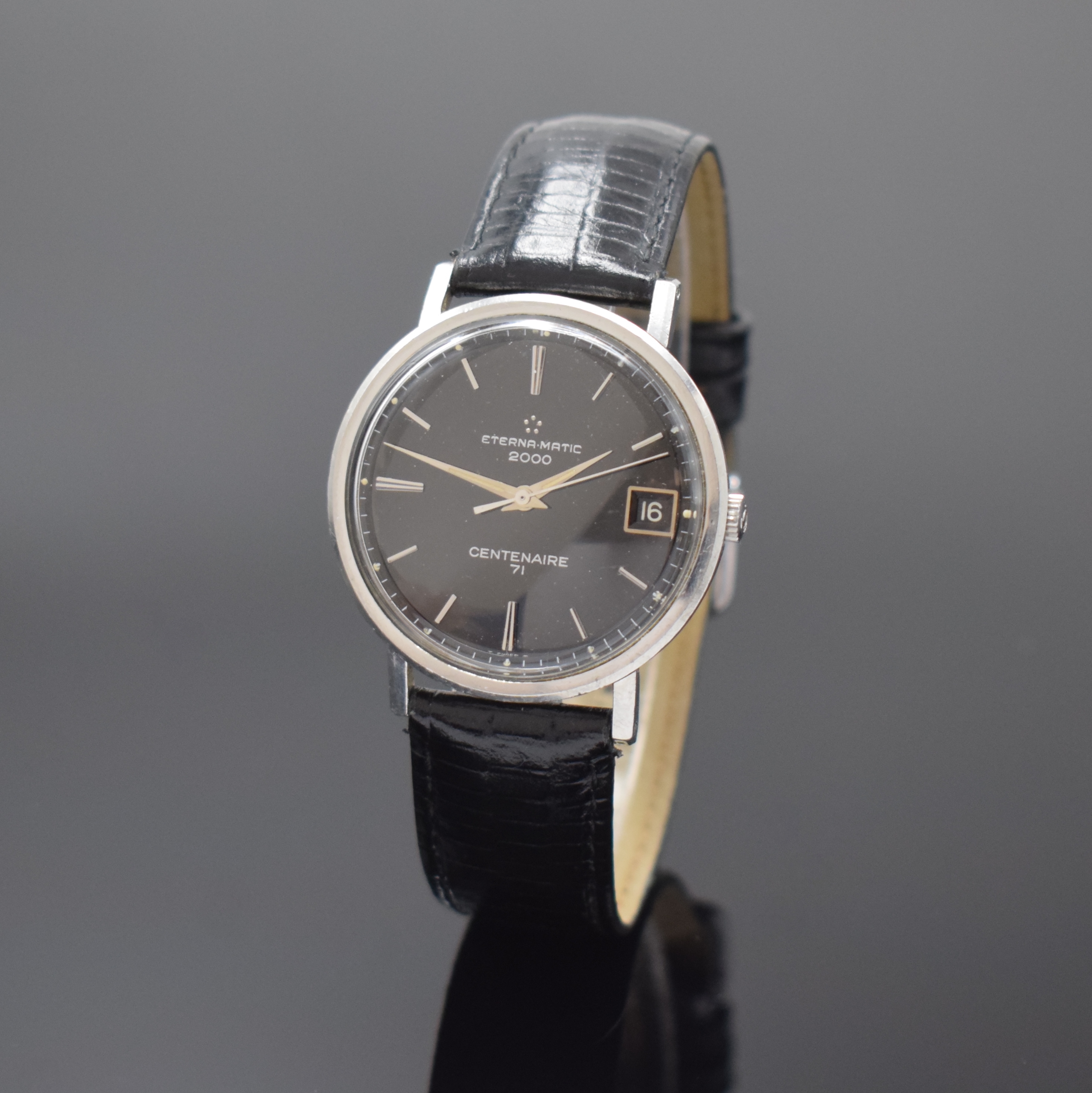 ETERNA-MATIC 2000 Centenaire 71 Armbanduhr in Stahl mit seltenem schwarzen Zifferblatt, Schweiz um 1970, Automatik, unpol. Geh., verschr. Boden ...