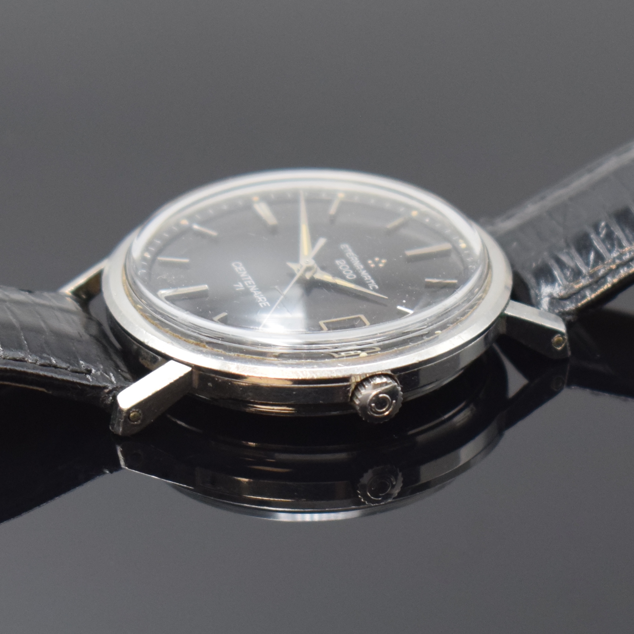 Detail b: ETERNA-MATIC 2000 Centenaire 71 Armbanduhr in Stahl mit seltenem schwarzen Zifferblatt, Schweiz um 1970, Automatik, unpol. Geh., verschr. Boden ...