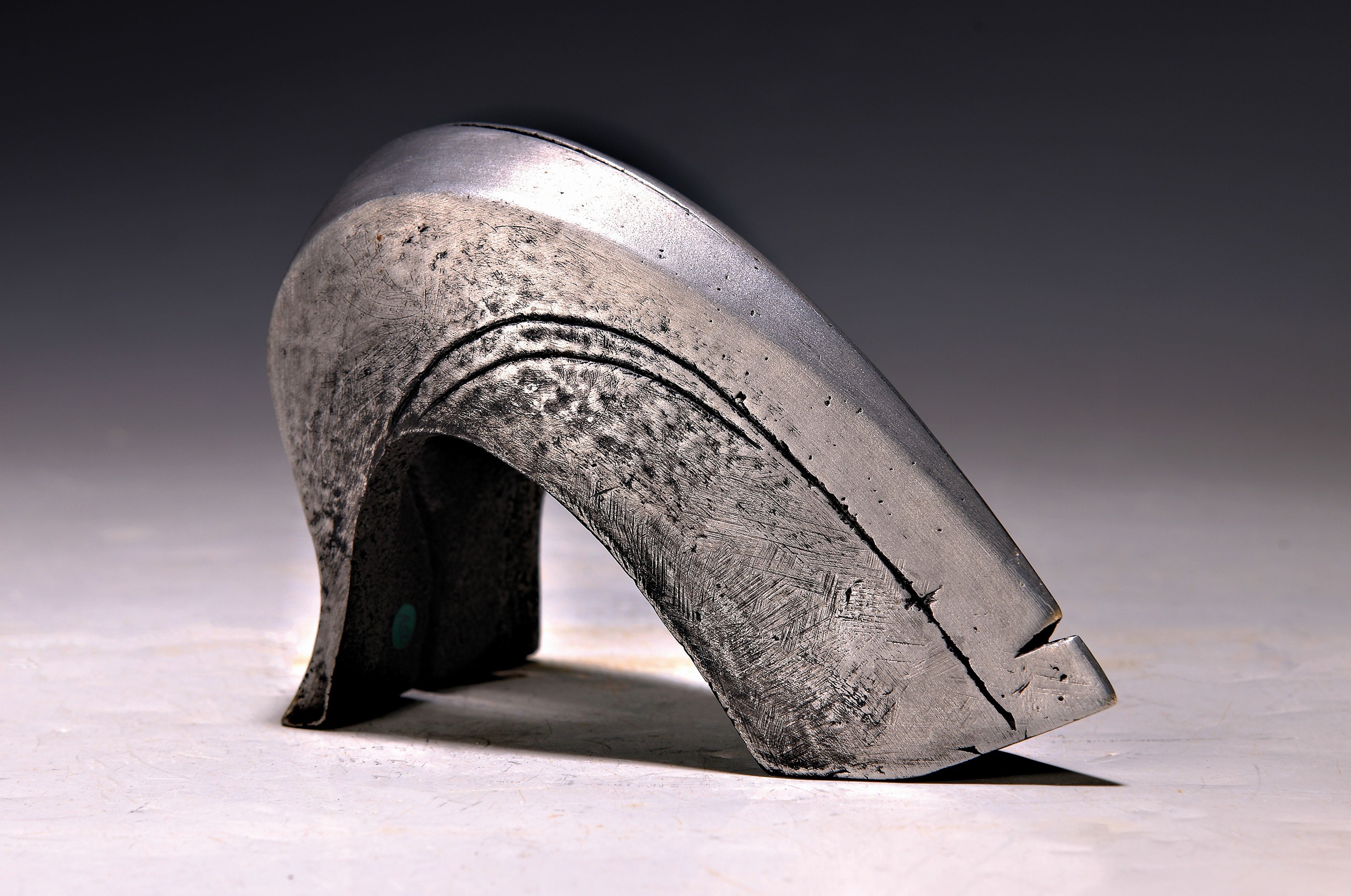Detail k: Karl-Heinz Deutsch, geb. 1940 Karlsruhe, Kopfform, Aluminiumguß, H. ca. 9.5cm, beim Künstler direkt erworben, Studium an der Akademie Karlsruhe bei ...