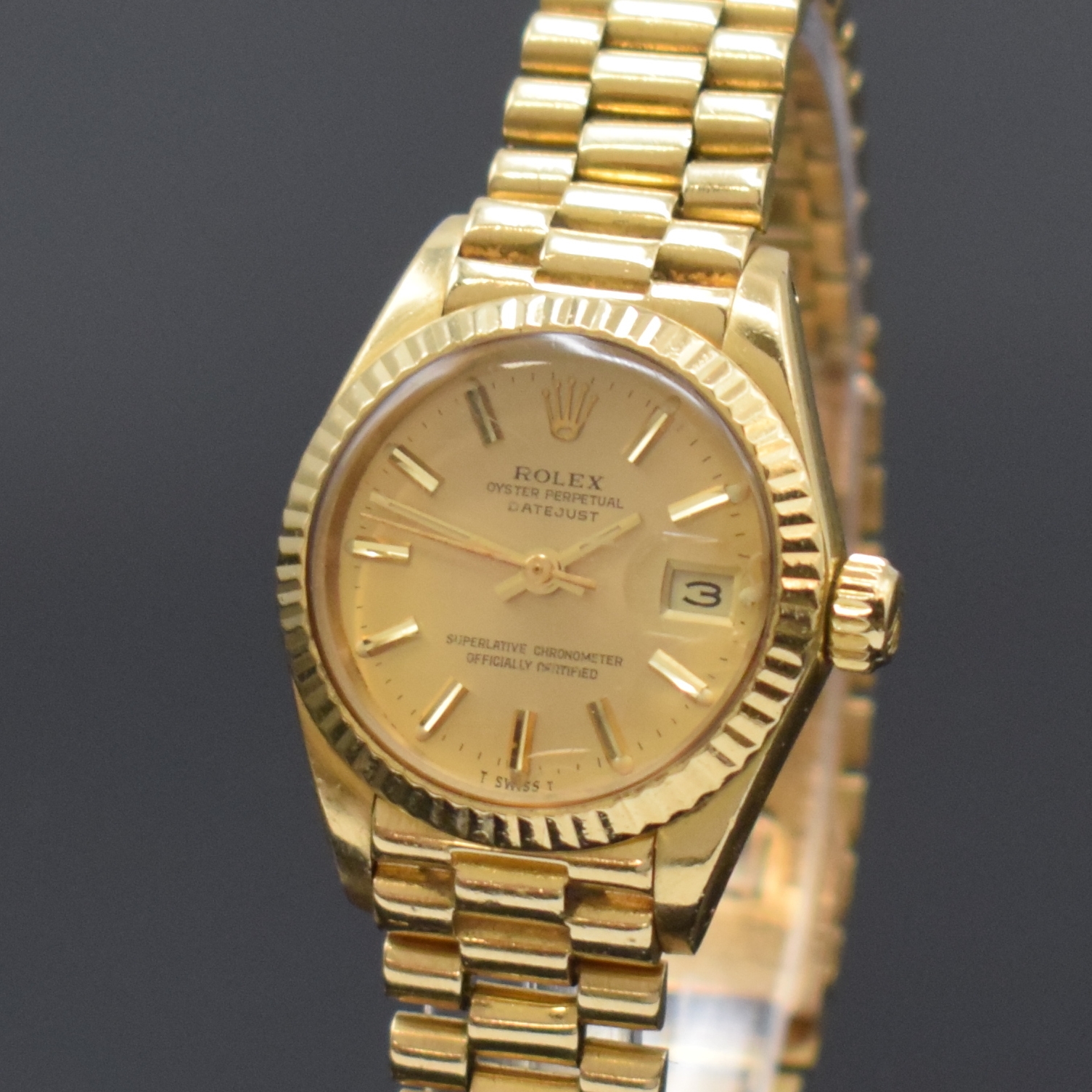 Detail a: ROLEX Oyster Perpetual Datejust Damenarmbanduhr in GG 750/000 Referenz 6917,Schweiz um 1980, Automatik, Chronometer der Superlative inkl. ...
