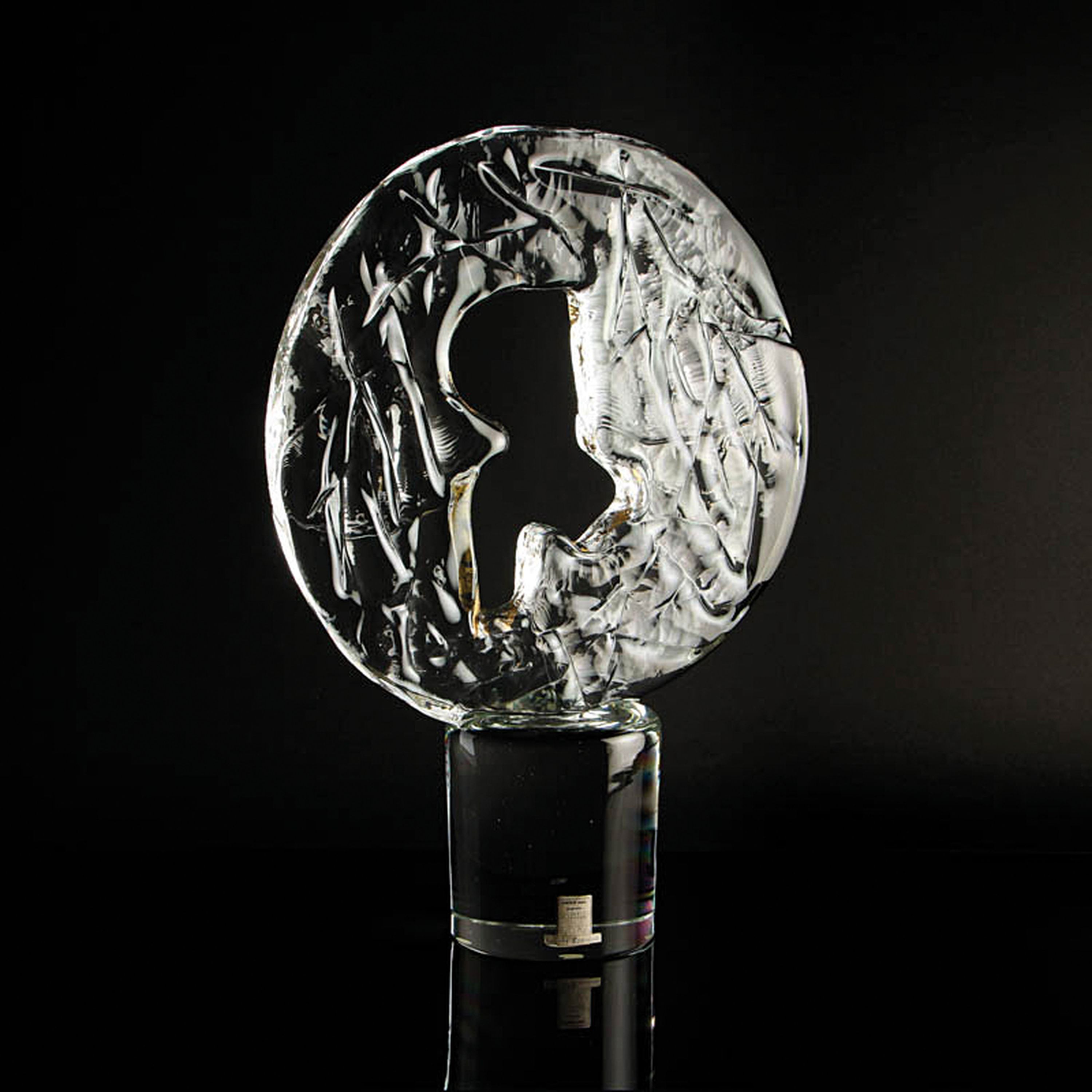 Große Glasskulptur, Cenedese, Murano, Italien,, farbloses Glas, partiell mit Goldauflage, abstrakt Komposition einer Scheibe mit Durchbruch, ...