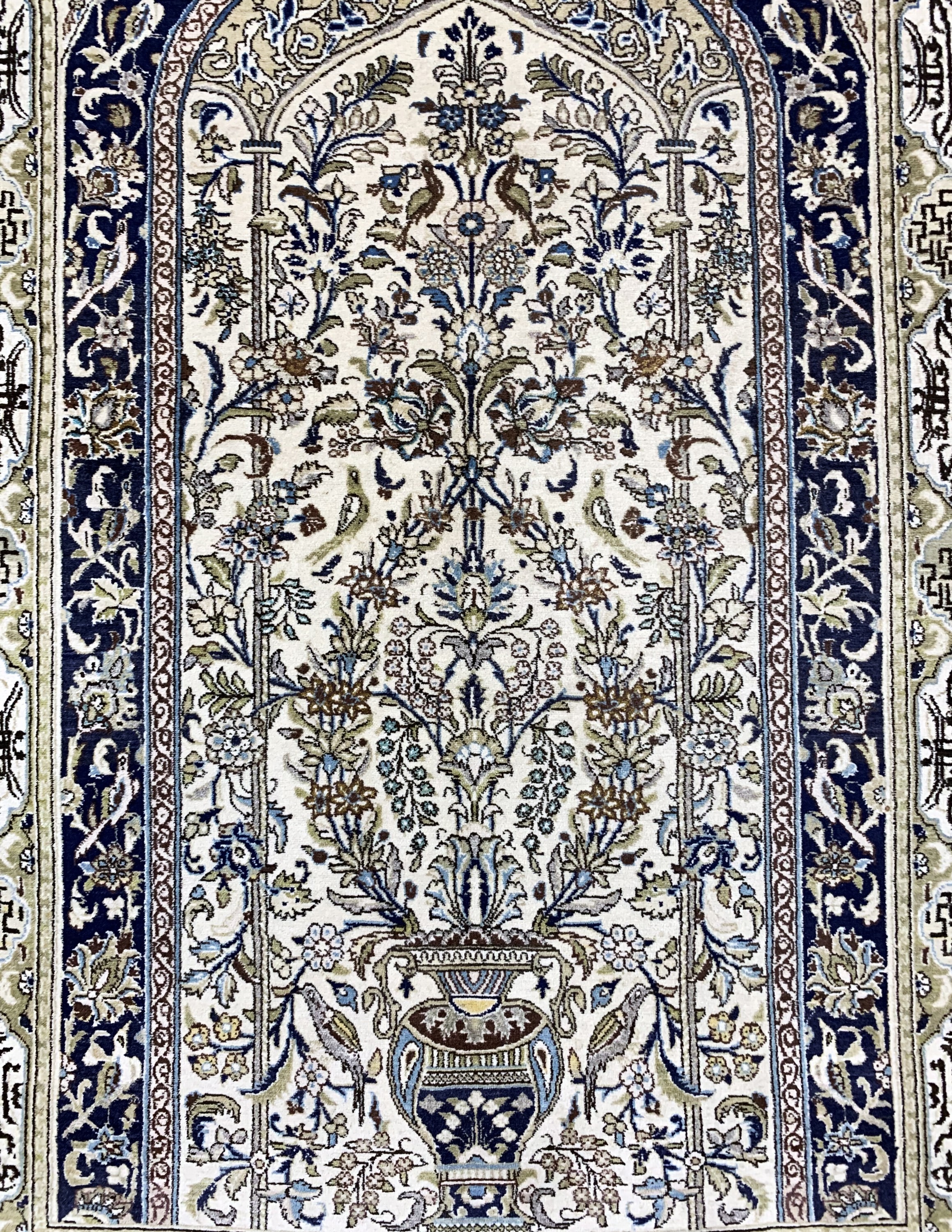 Detail b: Ghom alt, Persien, Mitte 20.Jhd, Wolle auf Baumwolle, ca. 220 x 140 cm, EHZ: 2