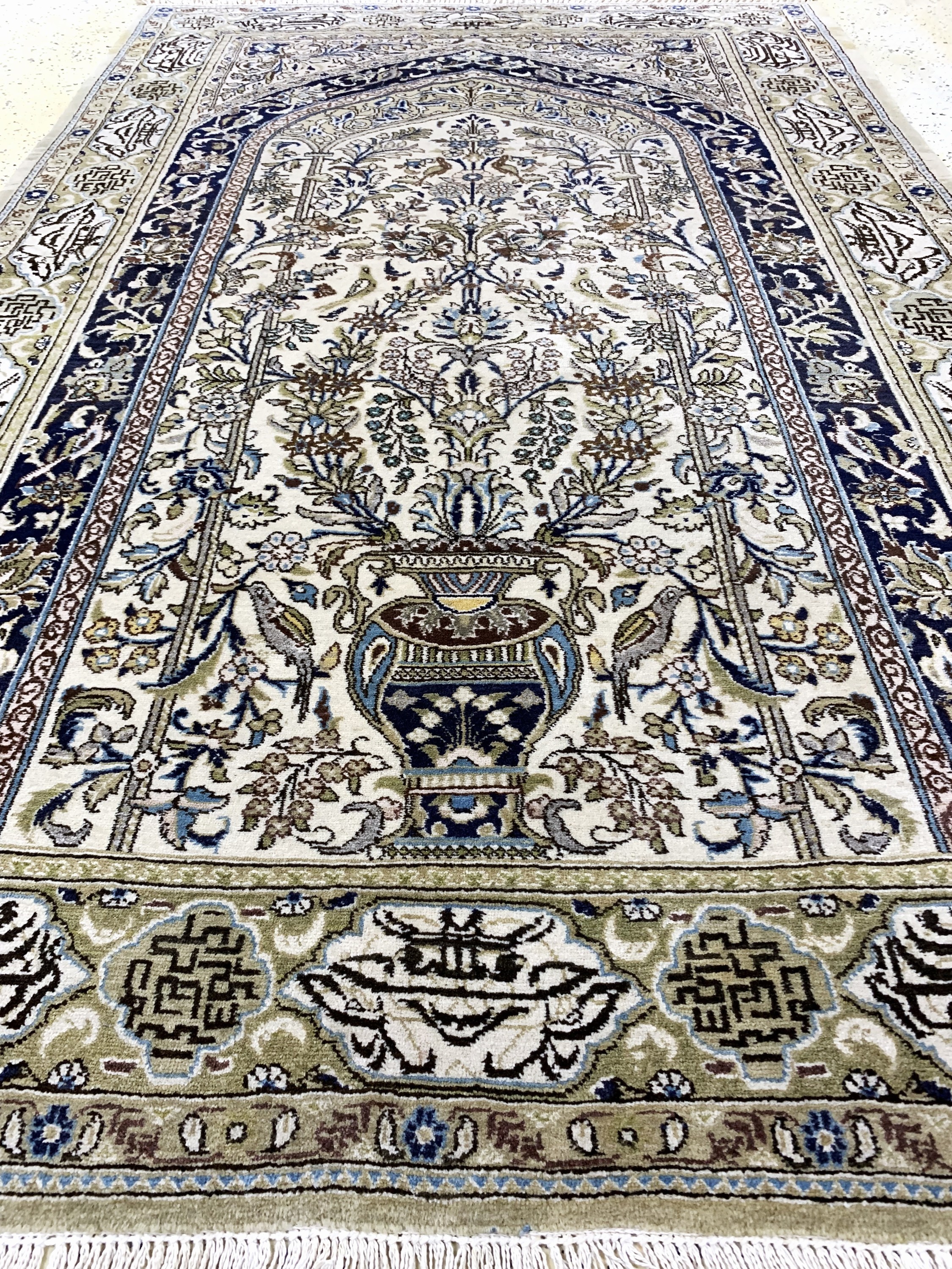 Detail d: Ghom alt, Persien, Mitte 20.Jhd, Wolle auf Baumwolle, ca. 220 x 140 cm, EHZ: 2