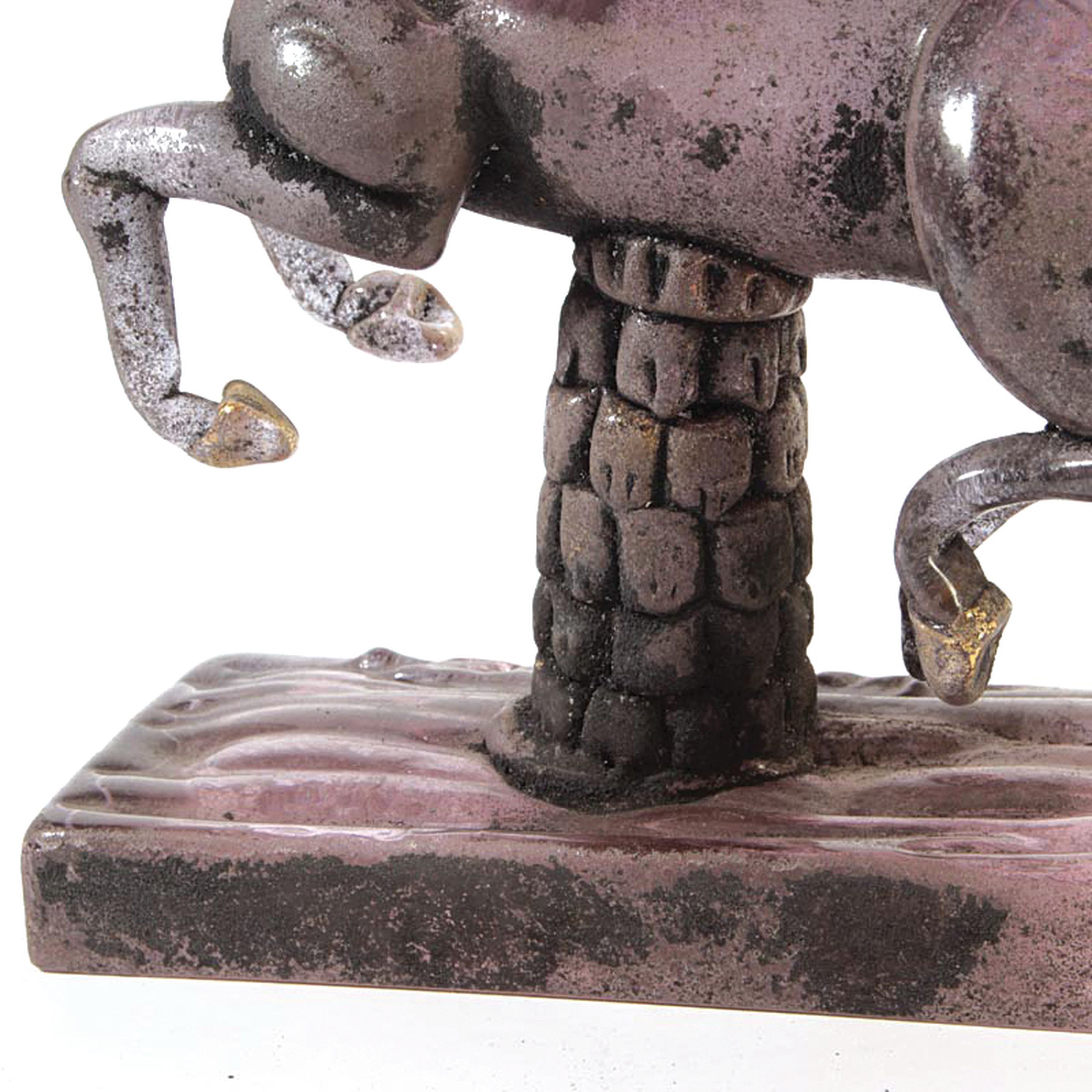 Detail d: Vetro a Scavo-Glasskulptur Kentauer, Ermanno Nason, Murano, farbloses Glas, Vetro a ScavoTechnik, schwarz-grau Kohle Patina, 34x30x10 cm