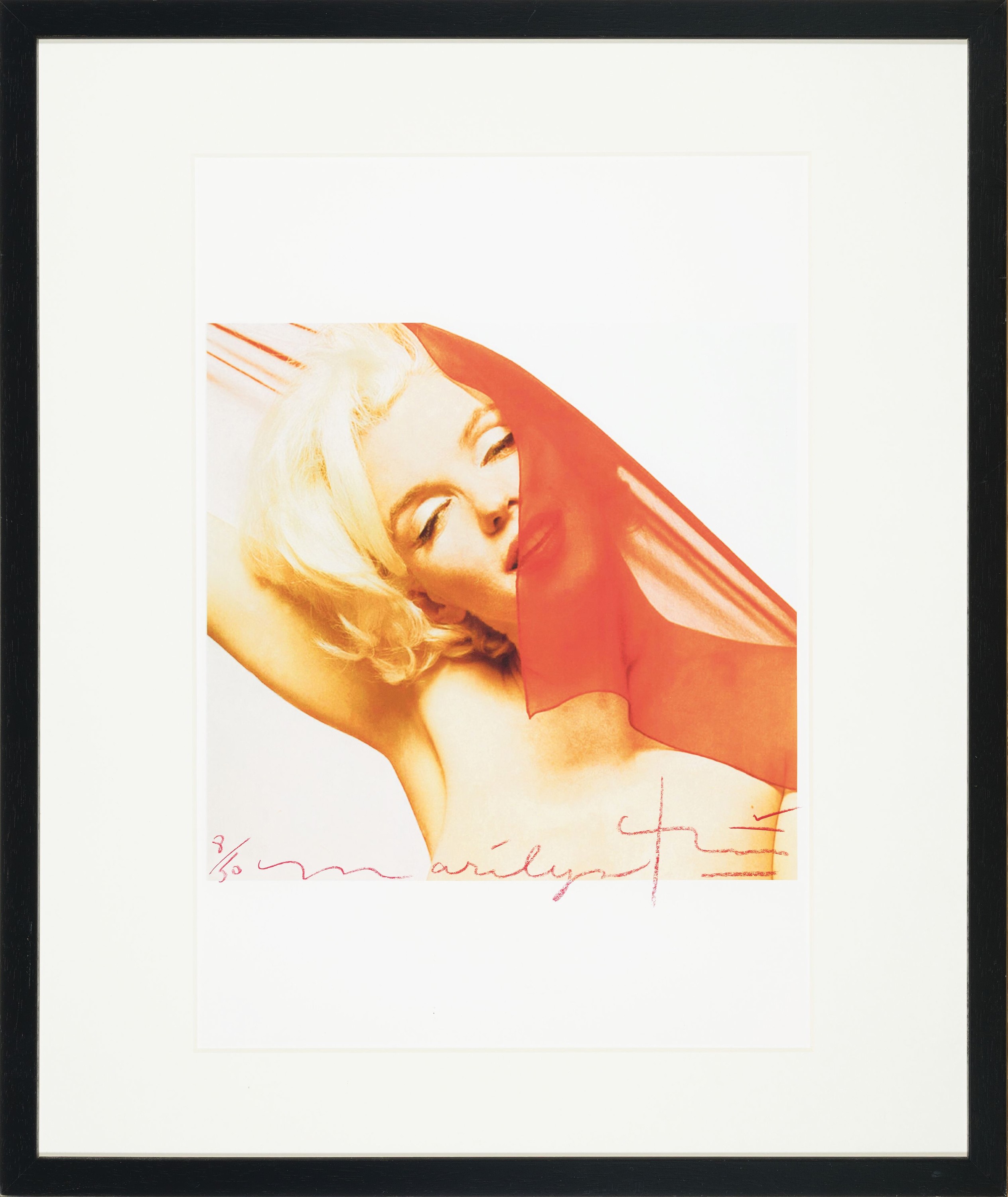 Detail k: Bert Stern, 1929-2013, Farbfotografie, Titel:"Marilyn in Red Scarf", Irisprint auf festem, mattem Fotopapier, handsign., num. 8/50, verso ...
