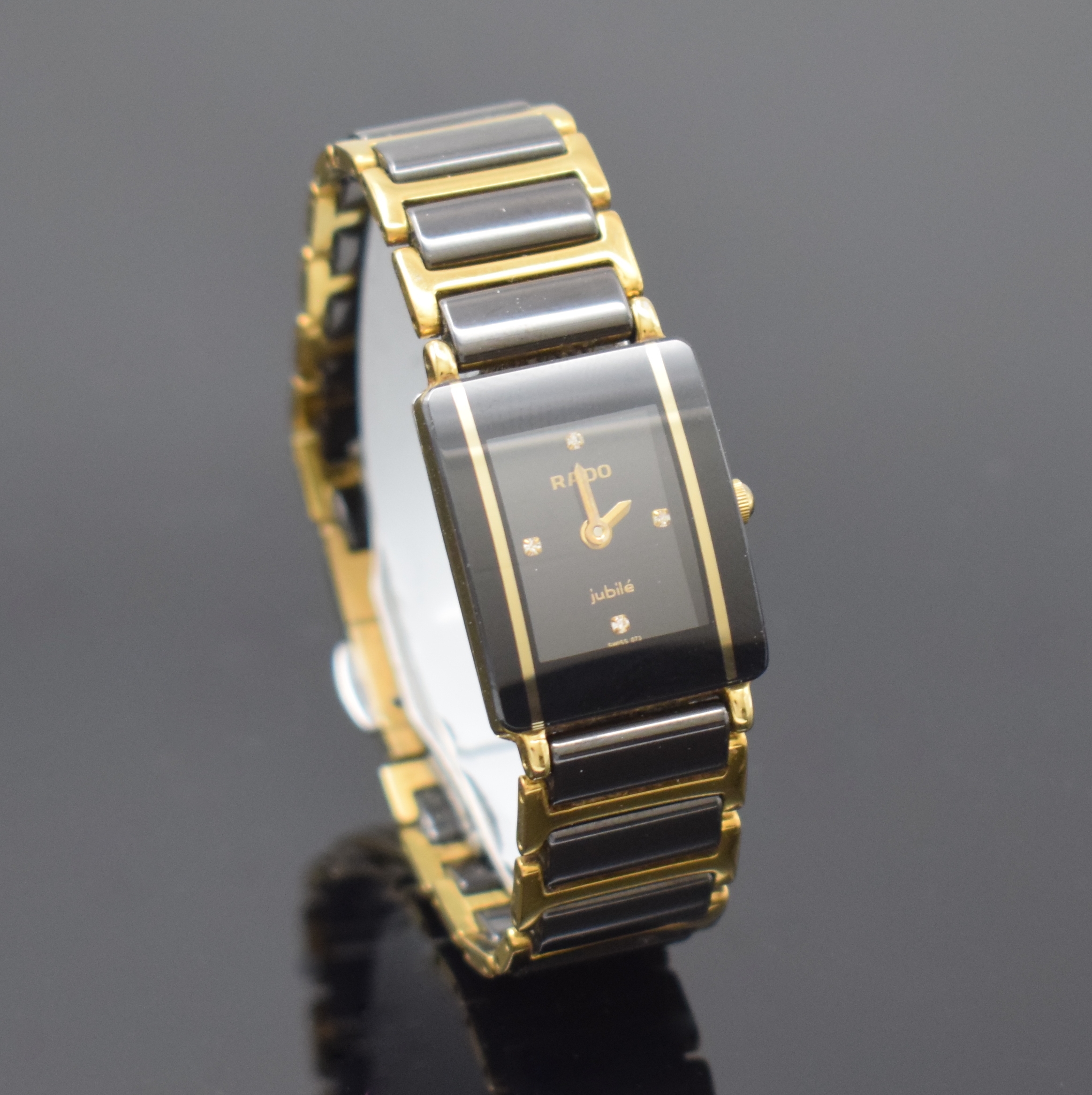 Detail b: RADO Jubile Damenarmbanduhr Referenz 160.0282.3, Schweiz um 1995, quarz, Geh. in Stahl teils verg., Keramik Gliederband m. dopp. Faltschl. in Stahl ...