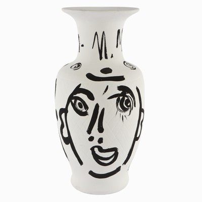 26890518a - Peter Robert Keil, Kunstobjekt Vase, 1983, ohne Titel, ca. H. 53 cm, D. 26 cm, signiert ...