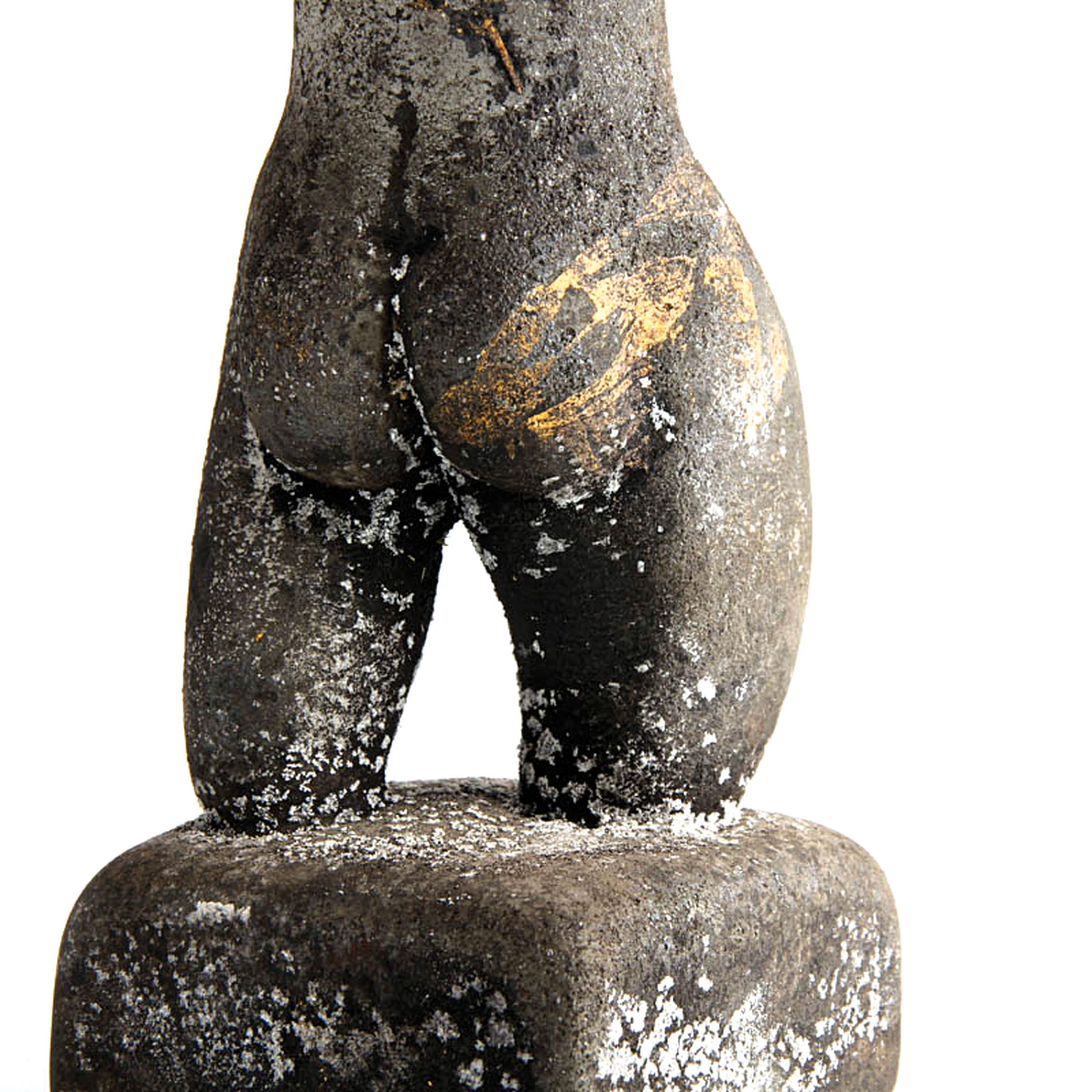 Detail c: Glasskulptur Ermanno Nason für Cenedese, Murano, sog. vetro a scavo, weiblicher Torso, eingeschmolzene Goldfolie, H.ca. 17 cm