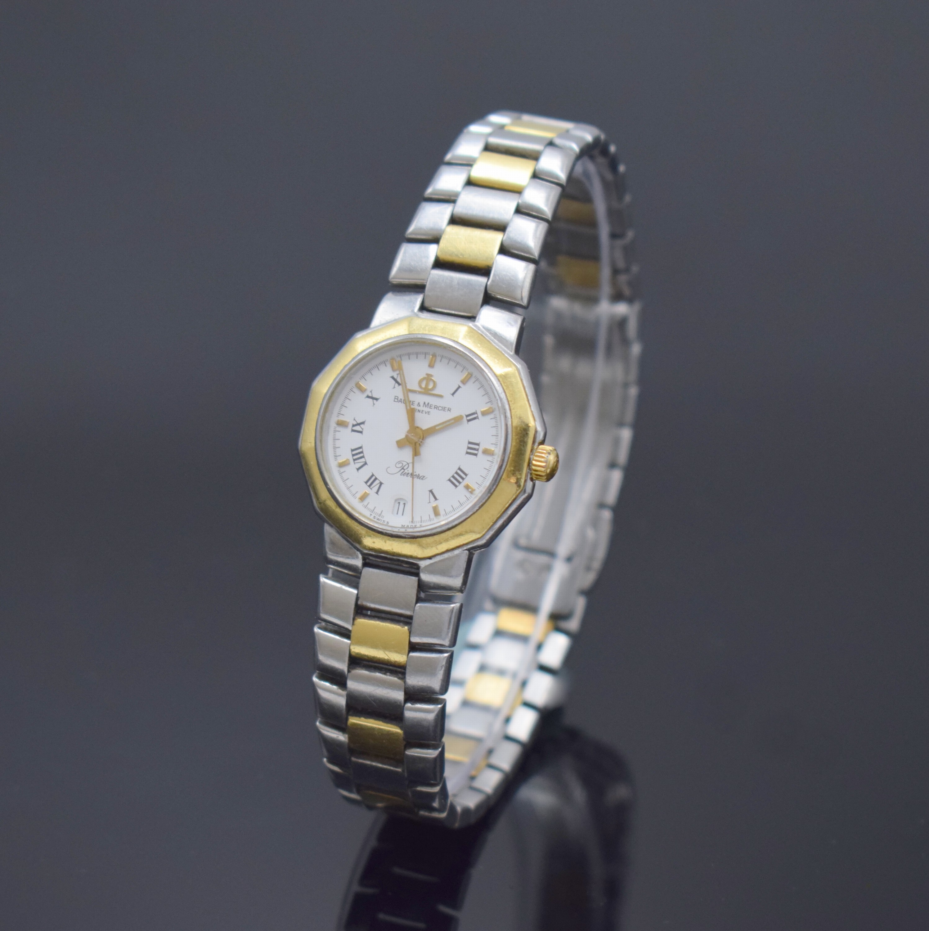 BAUME & MERCIER Riviera Damenarmbanduhr in Stahl/Gold Referenz 5231.038, Schweiz um 1985, quartz, 12-eckiges Geh., Boden u. Krone verschr., integr. ...
