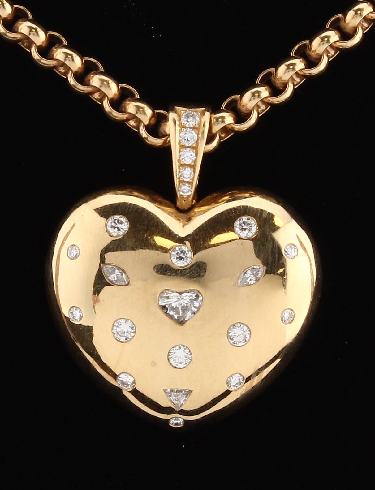 Detail a: 18 kt Gold Diamant-Clipanhänger, GG 750/000, Herz, qualitätvolle Verarbeitung, 18 Brillanten, 2 Diamant-Navettes, 1 Diamant-Herzund 1 ...