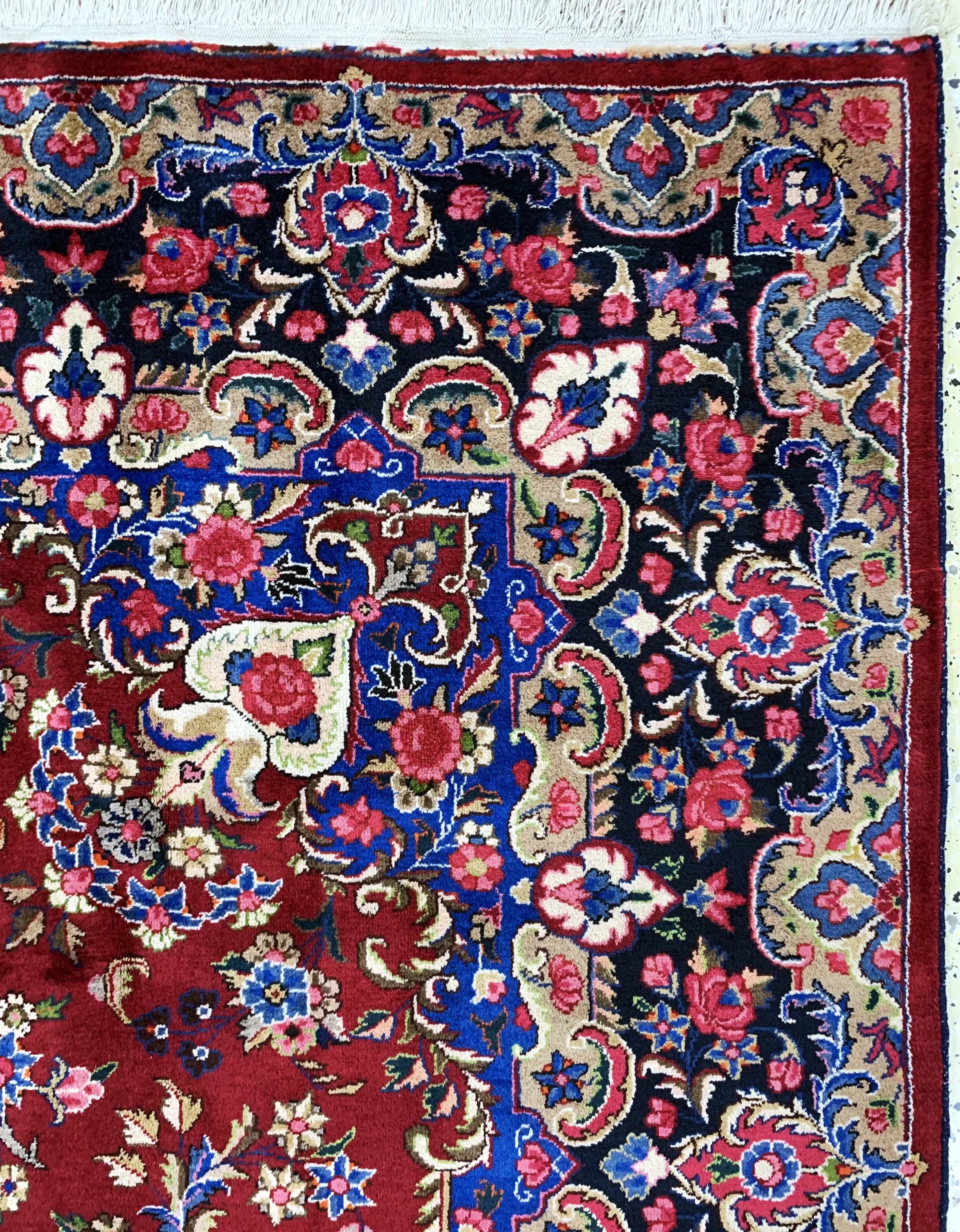 Detail e: Mesched, Persien, Mitte 20.Jhd, Wolle auf Baumwolle, ca. 299 x 206 cm, EHZ: 1-2(nahezu Neuwertig).