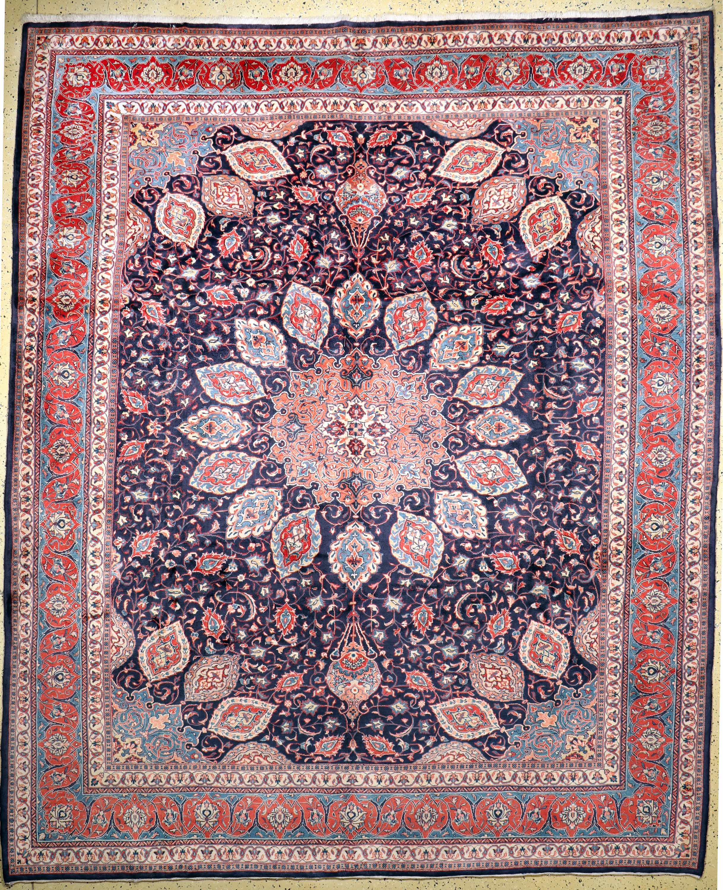 Sarogh, Persien, Mitte 20.Jhd, Wolle auf Baumwolle, ca. 357 x 294 cm, EHZ: 2