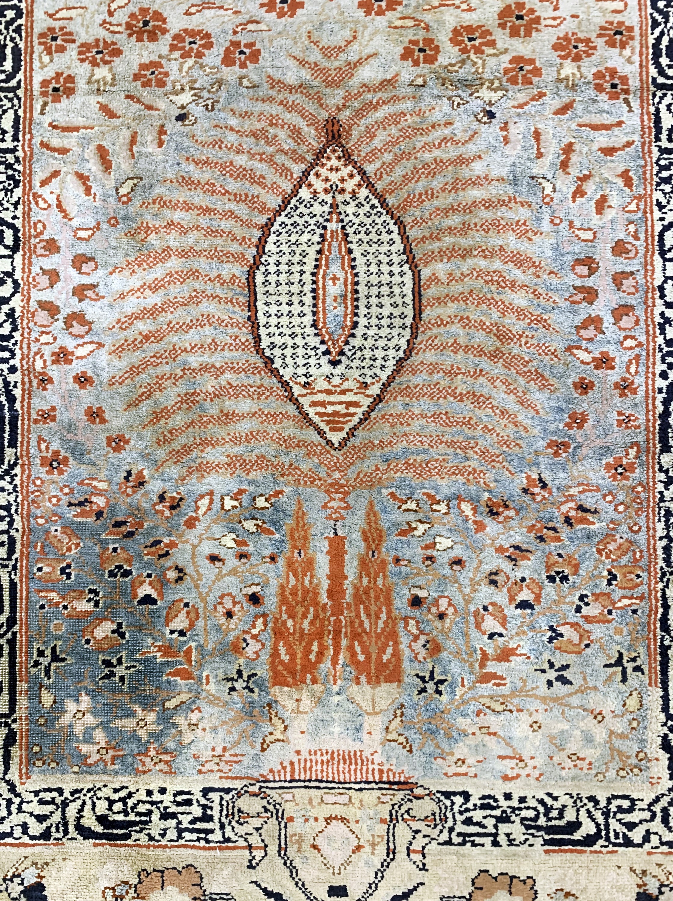 Detail b: Kayseri Flosch, Türkei, Mitte 20.Jhd, merzerisierte Baumwolle, ca. 178 x 120 cm, EHZ: 2-3
