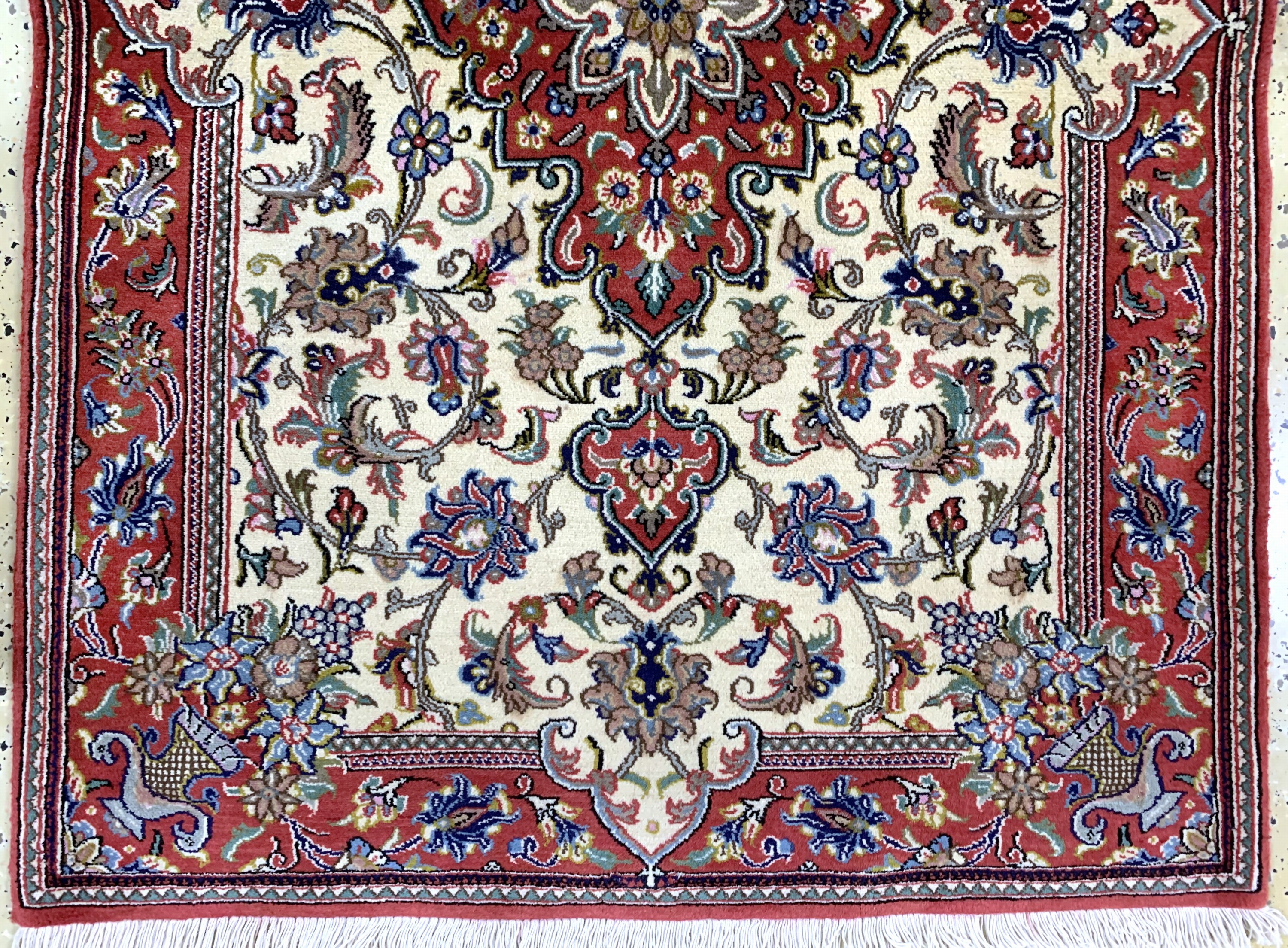 Detail b: Mud fein & Ghom Kork, Persien, Ende 20.Jhd, Korkwolle, ca. 150 x 104 cm, EHZ: 1-2