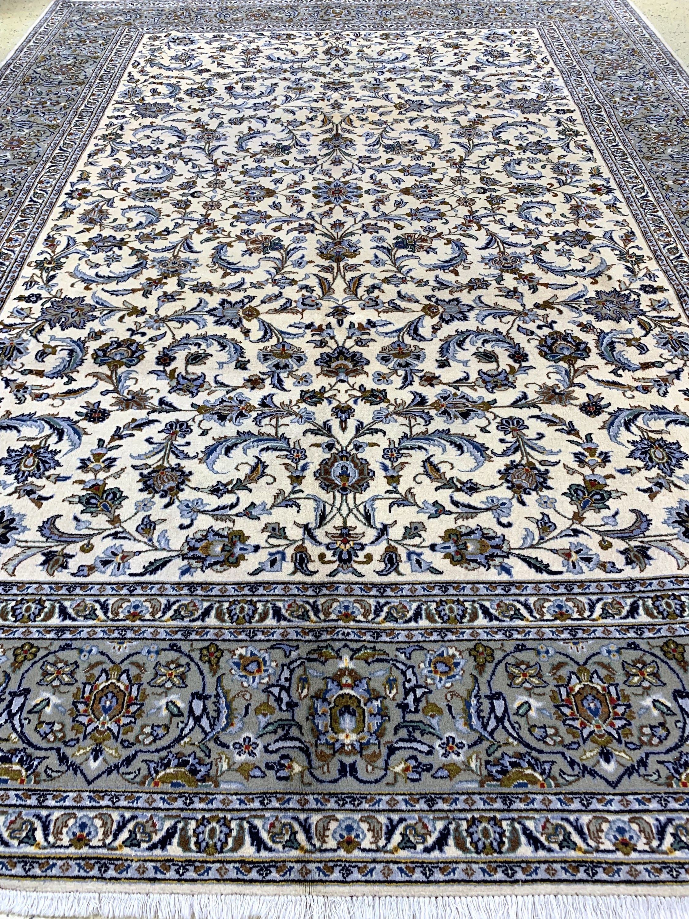 Detail g: Keschan, Persien, Ende 20.Jhd, Wolle auf Baumwolle, ca. 391 x 296 cm, EHZ: 2