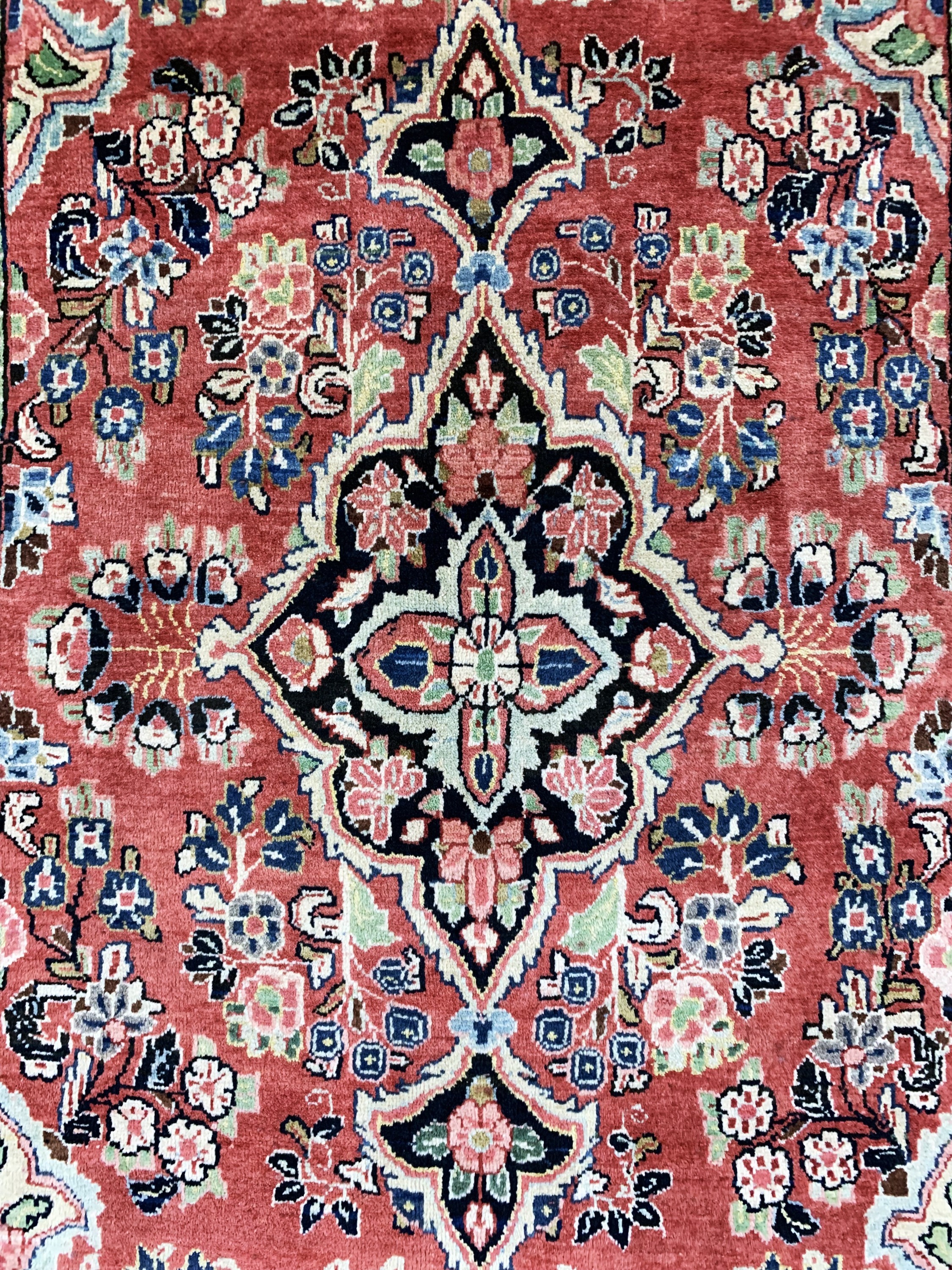Detail b: Sarogh Mahal, Persien, Mitte 20.Jhd, Wolle auf Baumwolle, ca. 212 x 126 cm, EHZ: 2