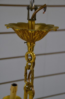 26891157c - 2 Deckenlampen und zwei Wandlampen, Frankreich, nach altem Vorbild des Empire, Bronze ...