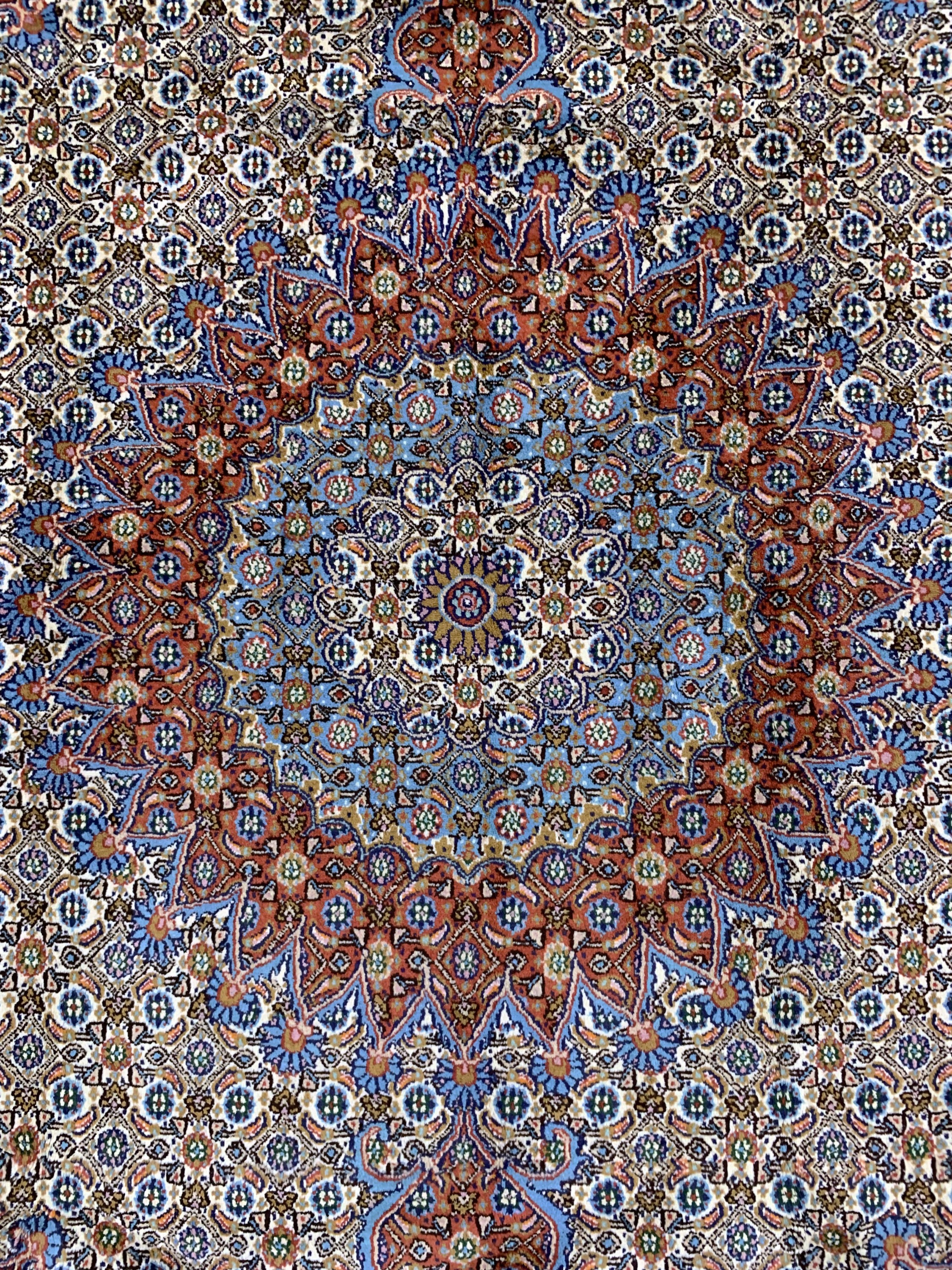 Detail c: Mud fein, Persien, Ende 20.Jhd, Korkwolle mit Seide, ca. 260 x 204 cm, EHZ: 1-2(nahezu Neuwertig)