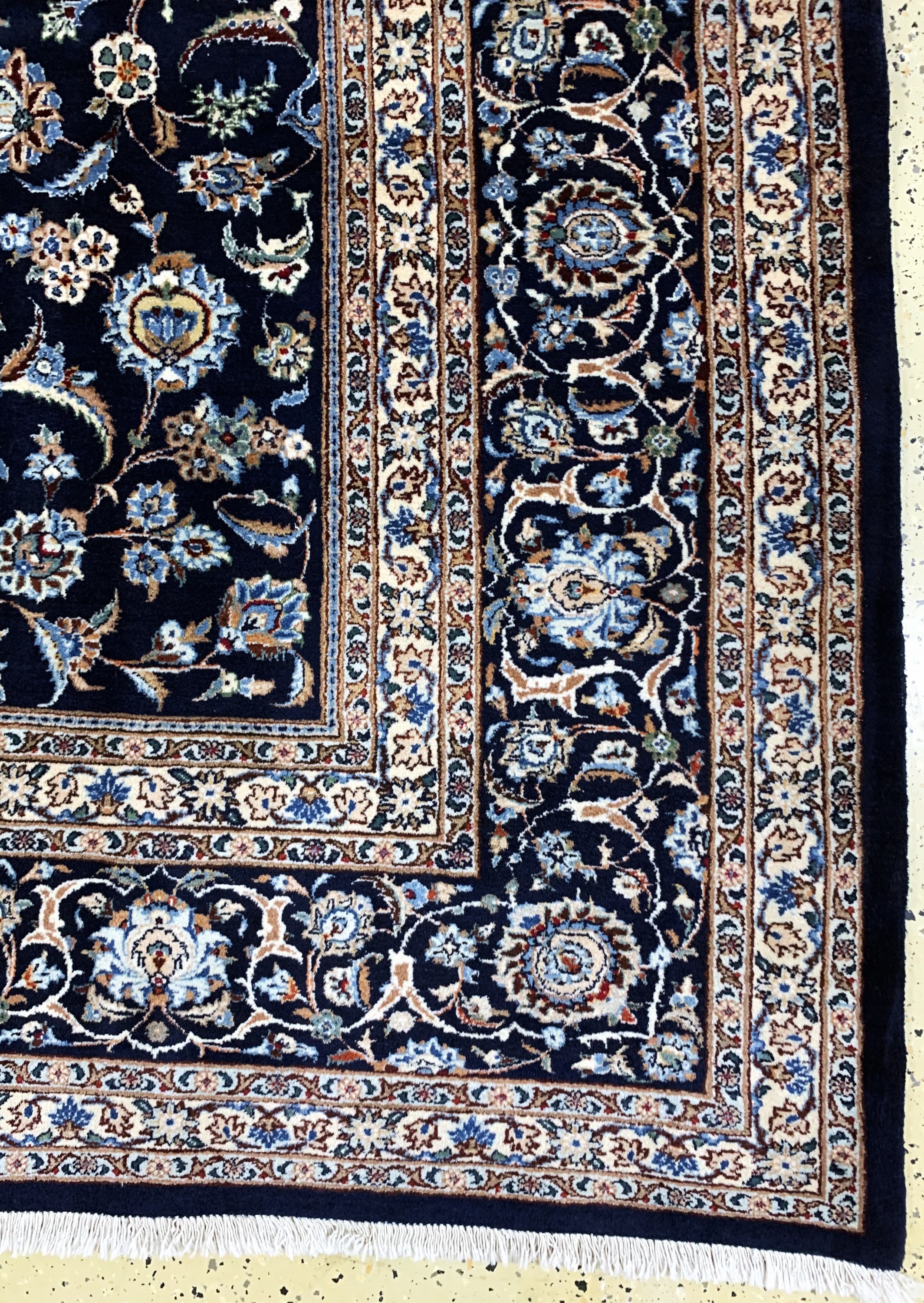Detail a: Kaschmar, Persien, Ende 20.Jhd, Wolle auf Baumwolle, ca. 403 x 297 cm, EHZ: 1-2, (nahezuNeuwertig)