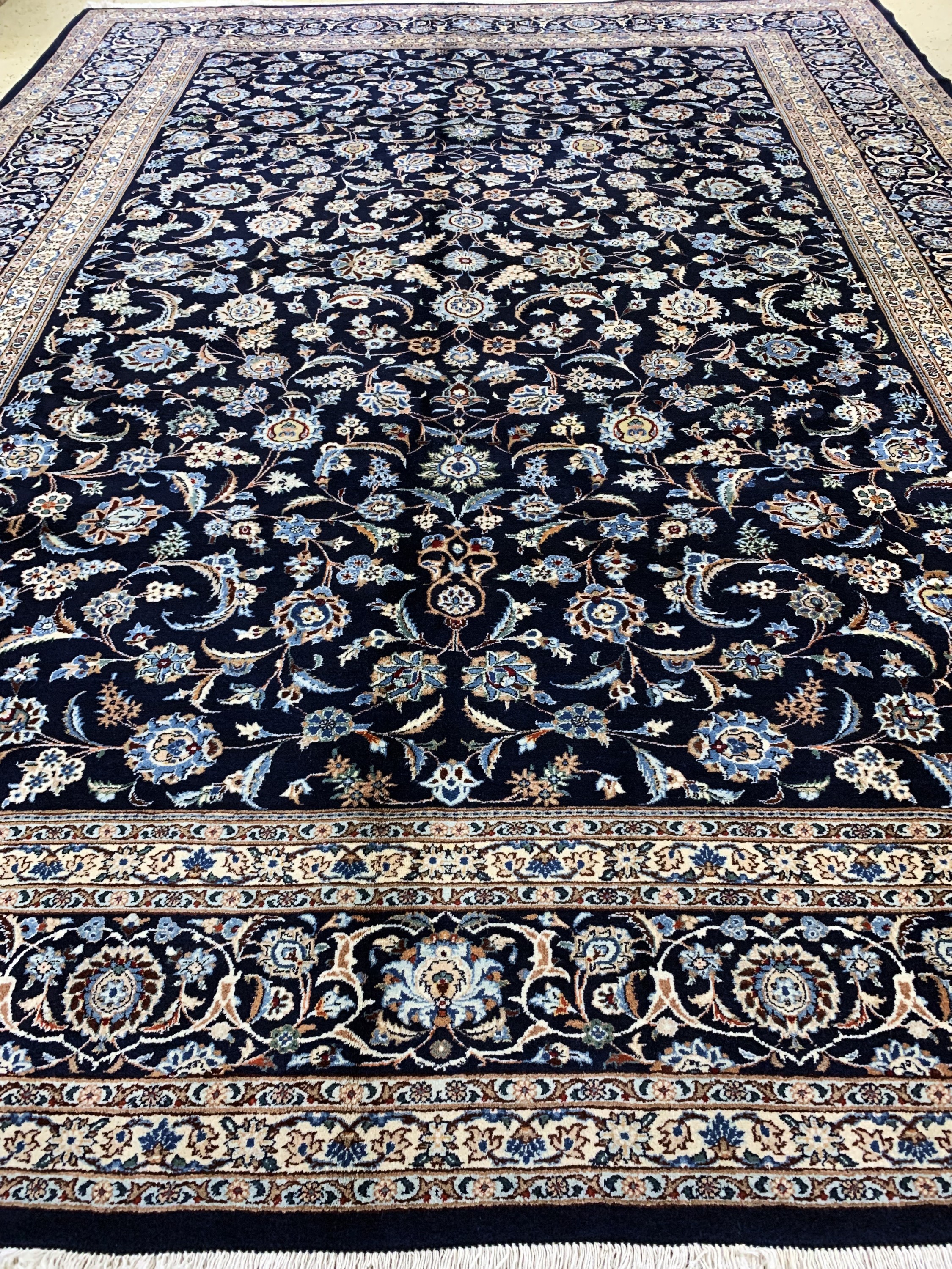 Detail g: Kaschmar, Persien, Ende 20.Jhd, Wolle auf Baumwolle, ca. 403 x 297 cm, EHZ: 1-2, (nahezuNeuwertig)