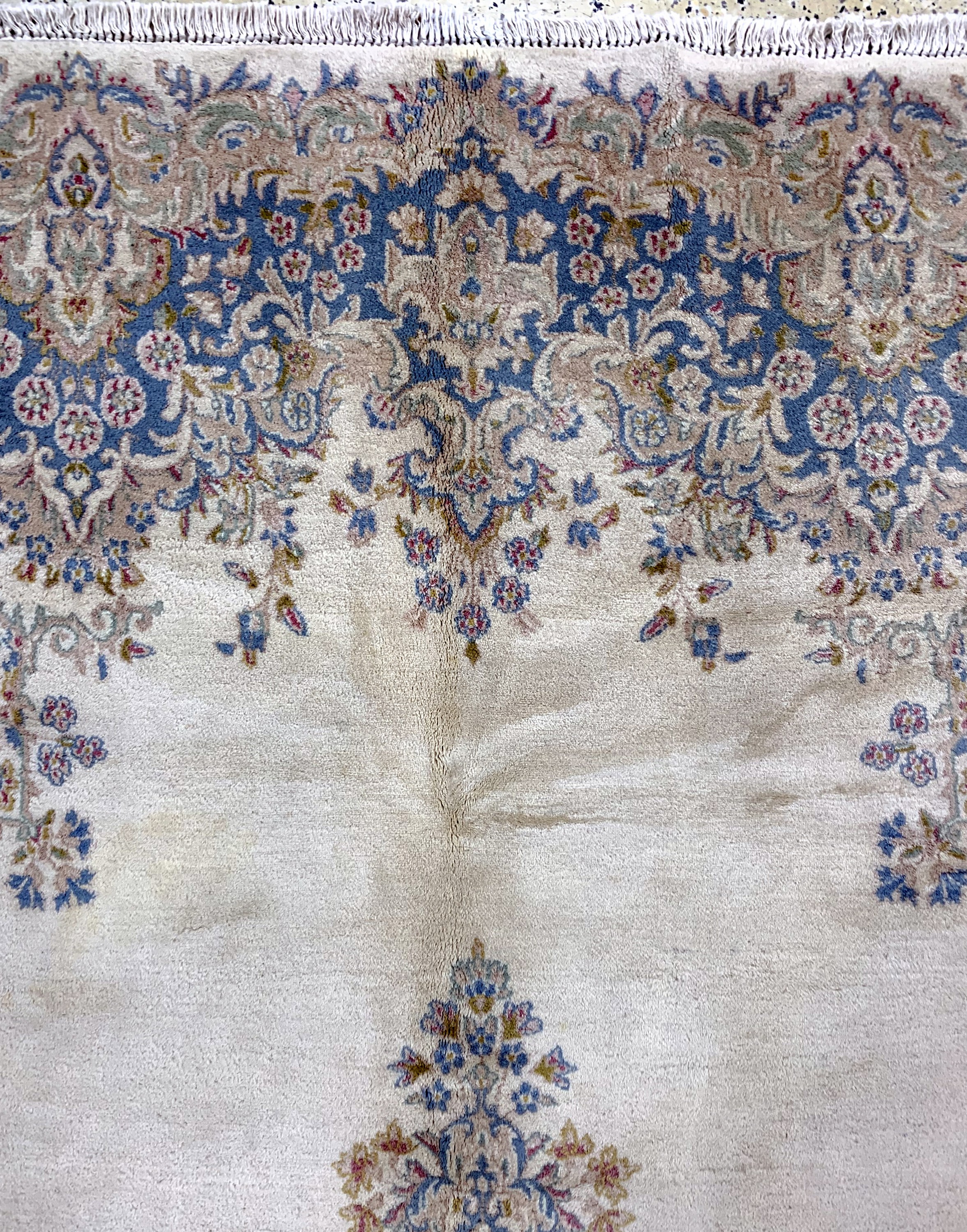 Detail e: Kerman, Persien, Ende 20.Jhd, Wolle auf Baumwolle, ca. 373 x 263 cm, EHZ: 2