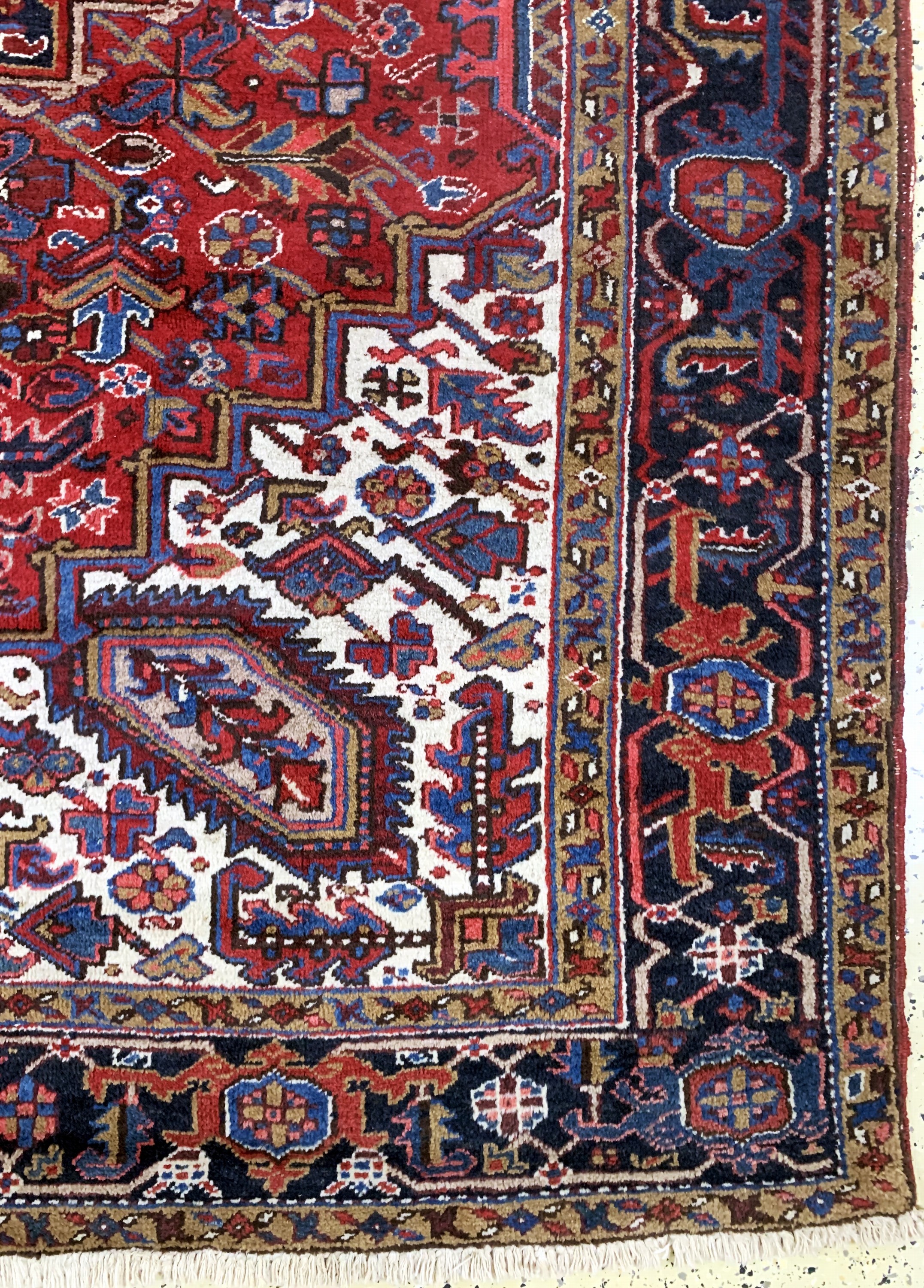 Detail a: Heriz, Persien, Mitte 20.Jhd., Wolle auf Baumwolle, ca. 290 x 220 cm, EHZ: 2