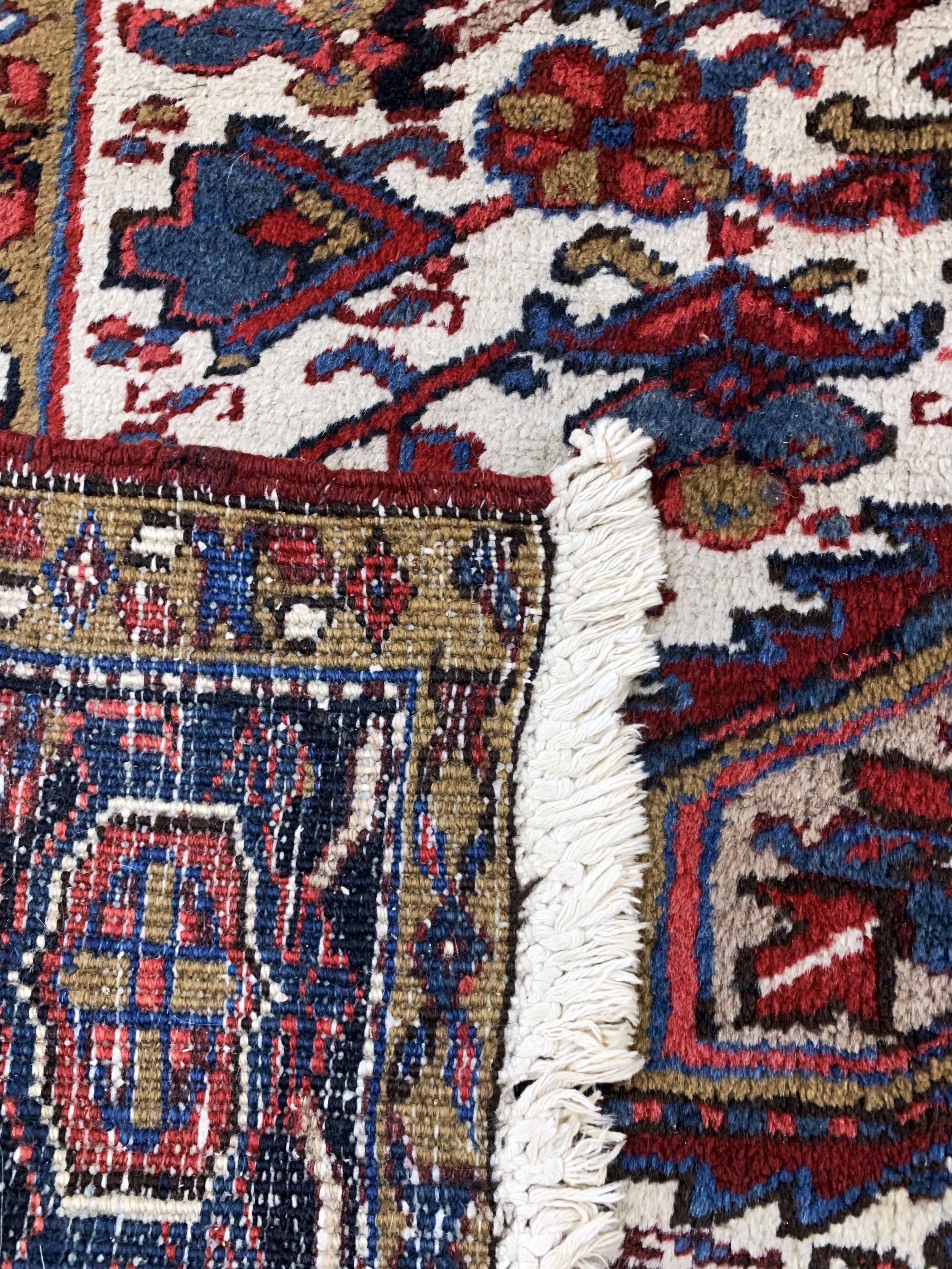 Detail g: Heriz, Persien, Mitte 20.Jhd., Wolle auf Baumwolle, ca. 290 x 220 cm, EHZ: 2