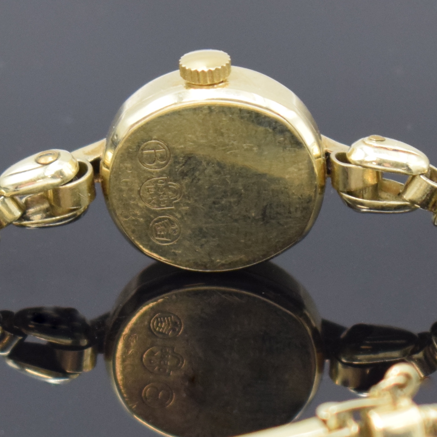 Detail c: BIFORA Damenarmbanduhr in GG 585/000, Handaufzug, Schweiz 1960er Jahre, Boden aufgedr., 2-reihiges GG 585/000 Band m. Sicherheitskettchen, silb. ...