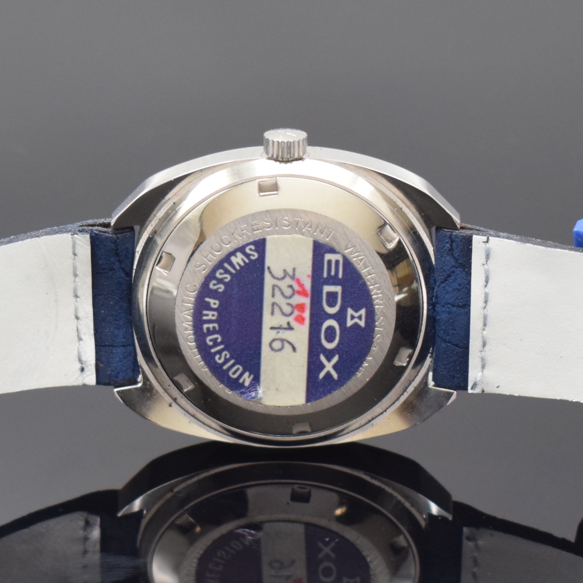 Detail f: Konvolut 2 EDOX nahezu neuwertige Armbanduhren, Schweiz um 1975, beide Edelstahlgeh., Böden verschr., 1 x braunes Fume-, 1 x blaues Zifferbl., Anz. ...