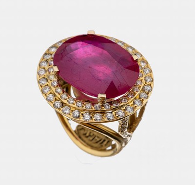 Image 26892720 - 18 kt Gold Rubin-Brillant-Ring, GG 750/000, mittig ovalfacett. Rubin ca. 23.26 ct(farb- ...