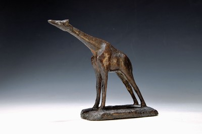 Image Bronzefigur, "Giraffe", 20. Jh., unleserlich auf der Plinthe signiert, ca. 22 ...