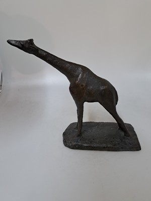 26893152c - Bronzefigur, "Giraffe", 20. Jh., unleserlich auf der Plinthe signiert, ca. 22 ...