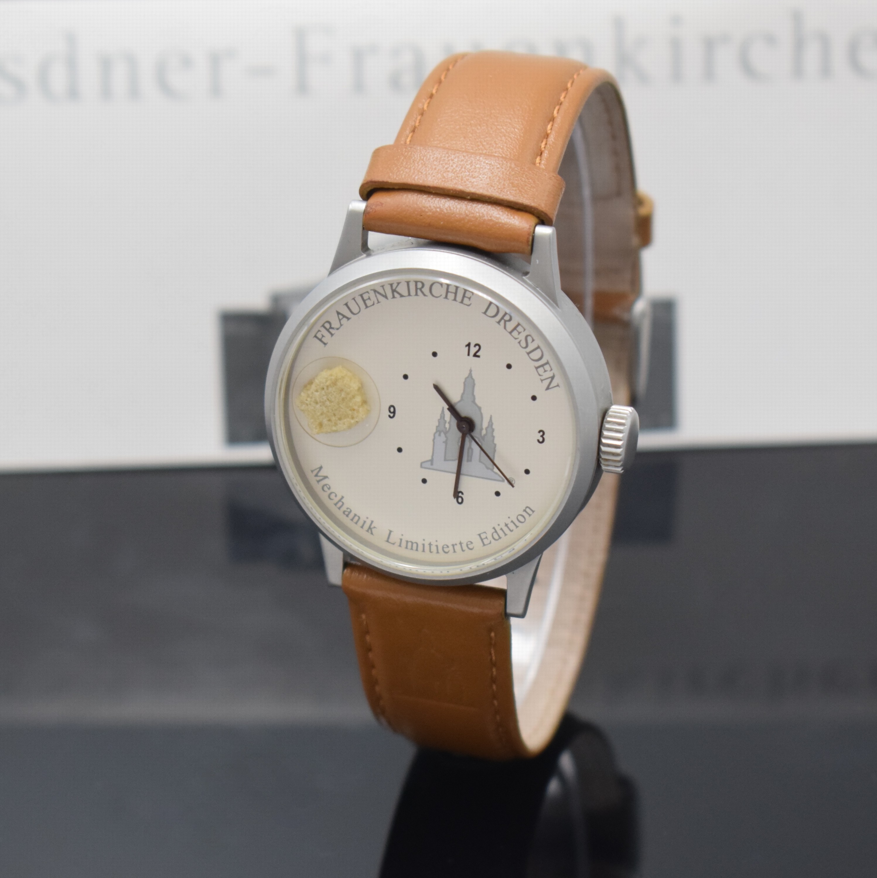 LACO seltene, auf 100 Stück limitierte Armbanduhr "Frauenkirche Dresden", Deutschland um 2011, Handaufzug, matt. Edelstahlgeh., Glasrand ...