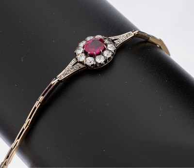 Image 14 kt Gold Diamant-Armband um 1880/90, GG 585/000, in Silber gefasst 1 ovalfacett. ...