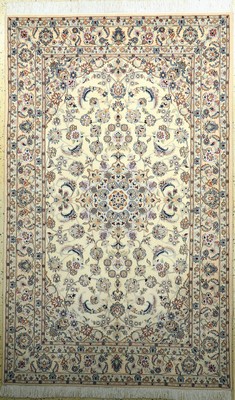 Image Nain fein, Persien, Neu, Korkwolle mit Seide, ca. 266 x 164 cm, ca. 450.000 Kn/qm ...