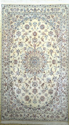 Image 26894280 - Nain fein, Persien, Neu, Korkwolle mit Seide, ca. 230 x 130 cm, ca. 450.000 Kn/qm ...