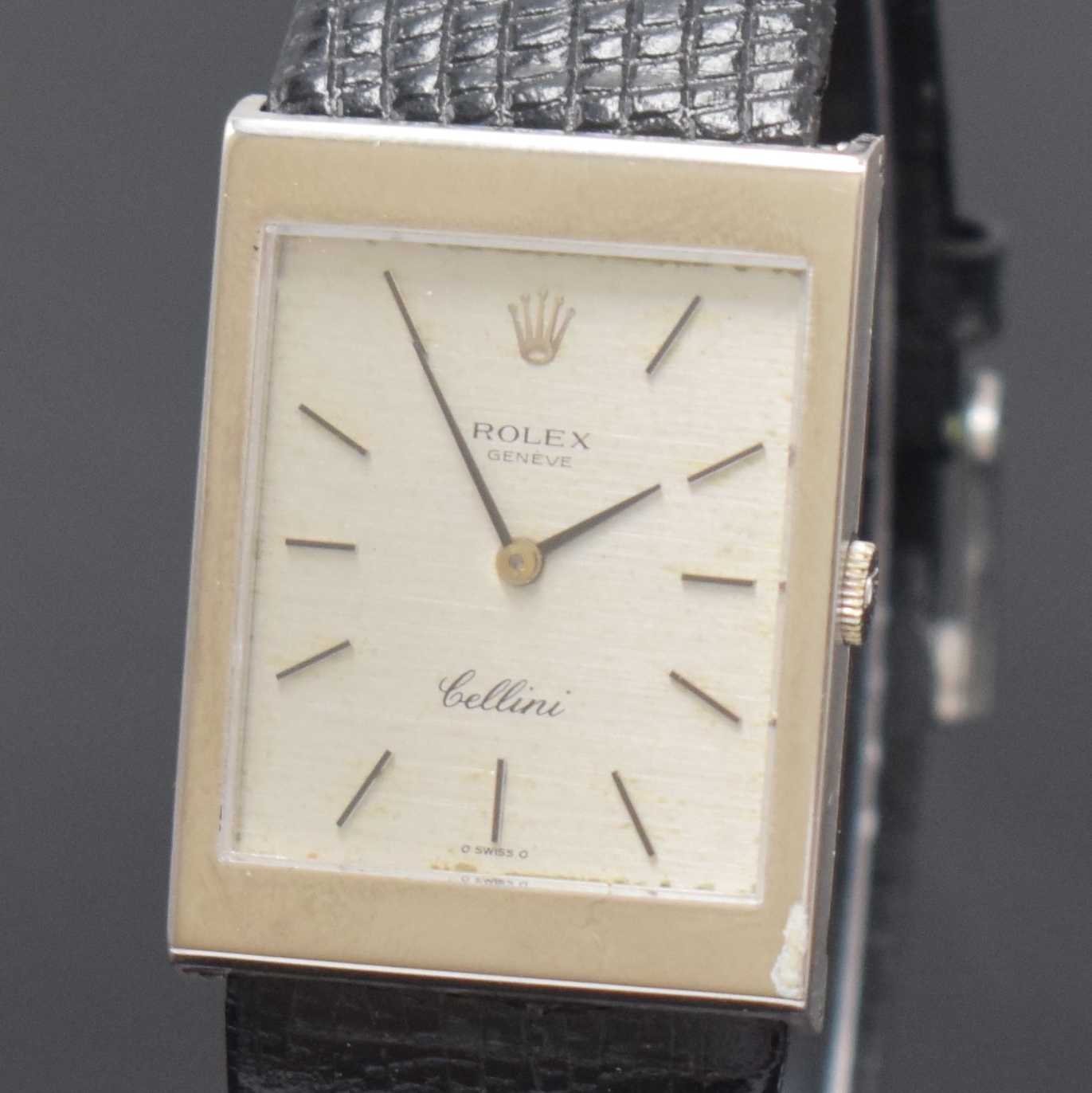 Detail a: ROLEX Armbanduhr Serie Cellini in WG 750/000 Referenz 4027, Handaufzug, Schweiz um 1990, Boden m. Schmuckmonogramm N G S aufgedr., verd. Bandanst., ...