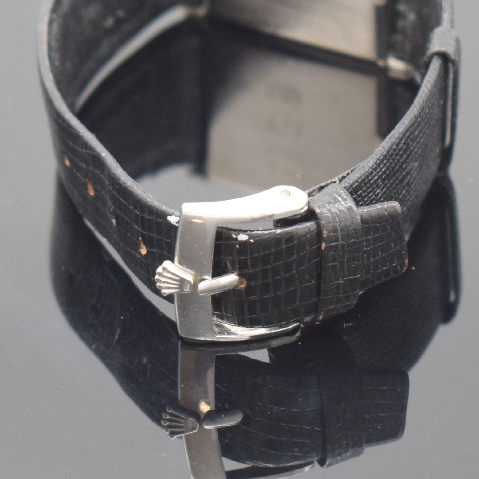 Detail b: ROLEX Armbanduhr Serie Cellini in WG 750/000 Referenz 4027, Handaufzug, Schweiz um 1990, Boden m. Schmuckmonogramm N G S aufgedr., verd. Bandanst., ...