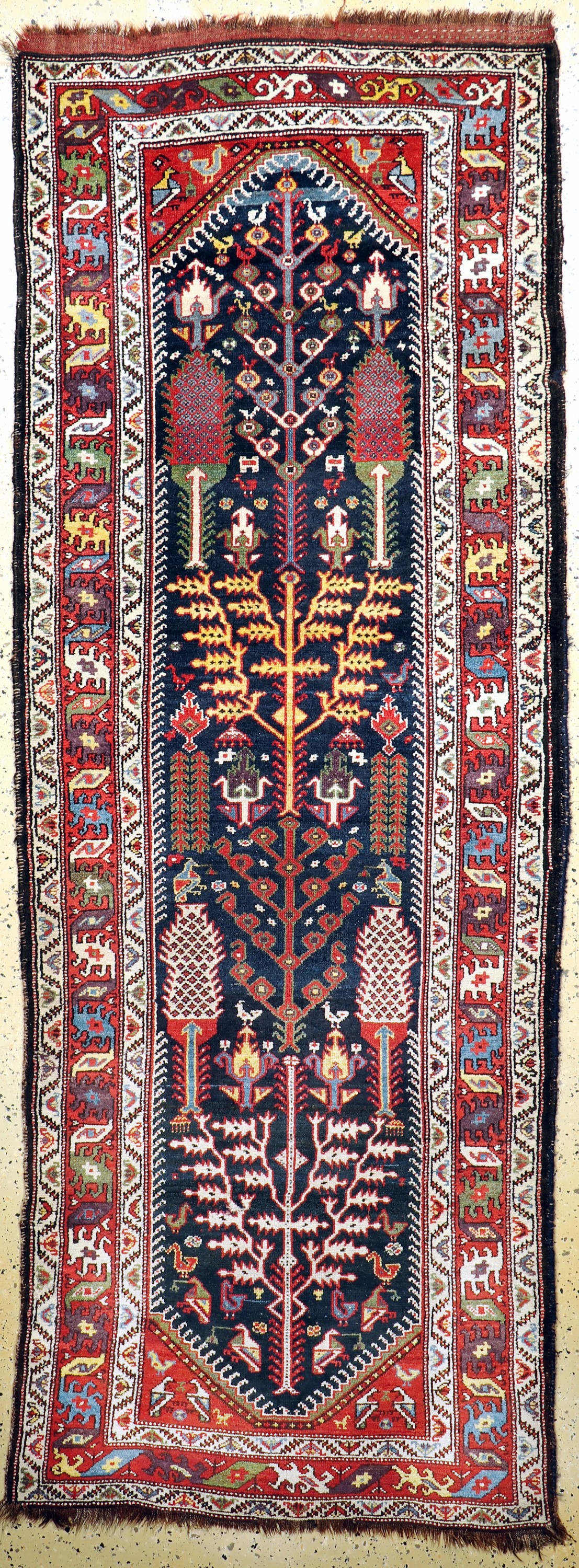 Louri Bachtiar, Persien, um 1900, Wolle aufWolle, ca. 300 x 112 cm, EHZ: 3