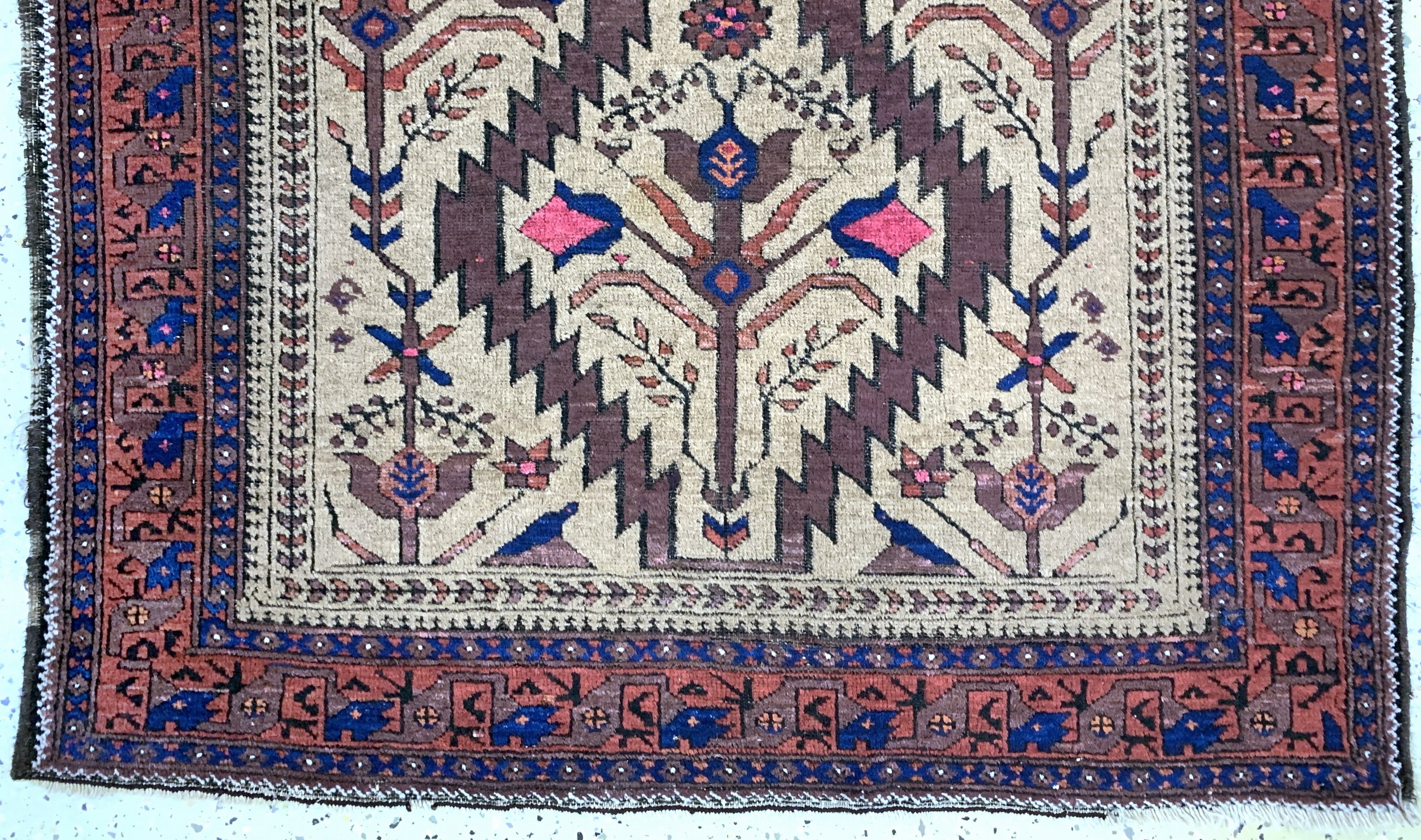 Detail c: Belutsch antik, Persien, um 1900, Kamelwolle auf Baumwolle, ca. 165 x 112 cm, EHZ: 3