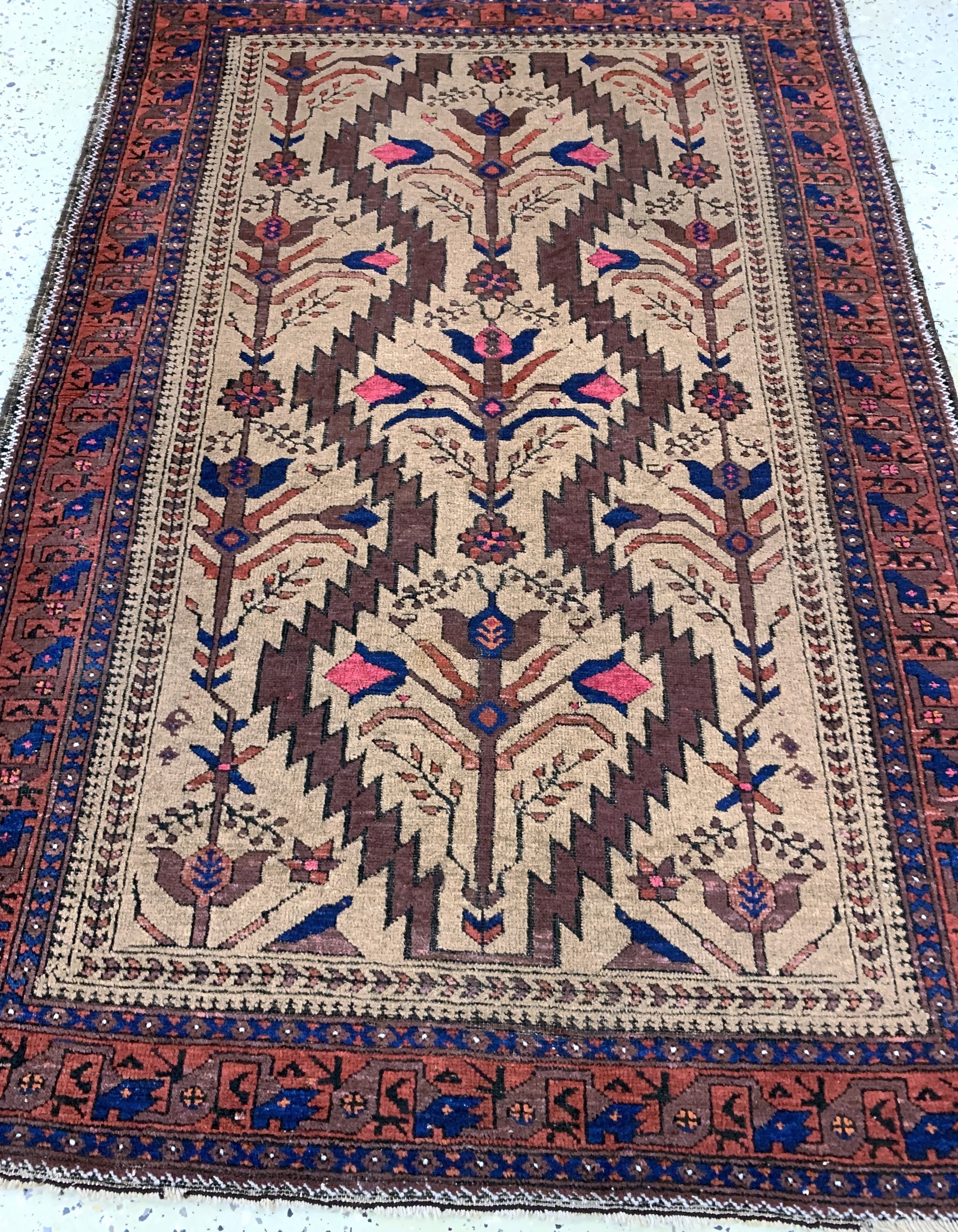 Detail d: Belutsch antik, Persien, um 1900, Kamelwolle auf Baumwolle, ca. 165 x 112 cm, EHZ: 3