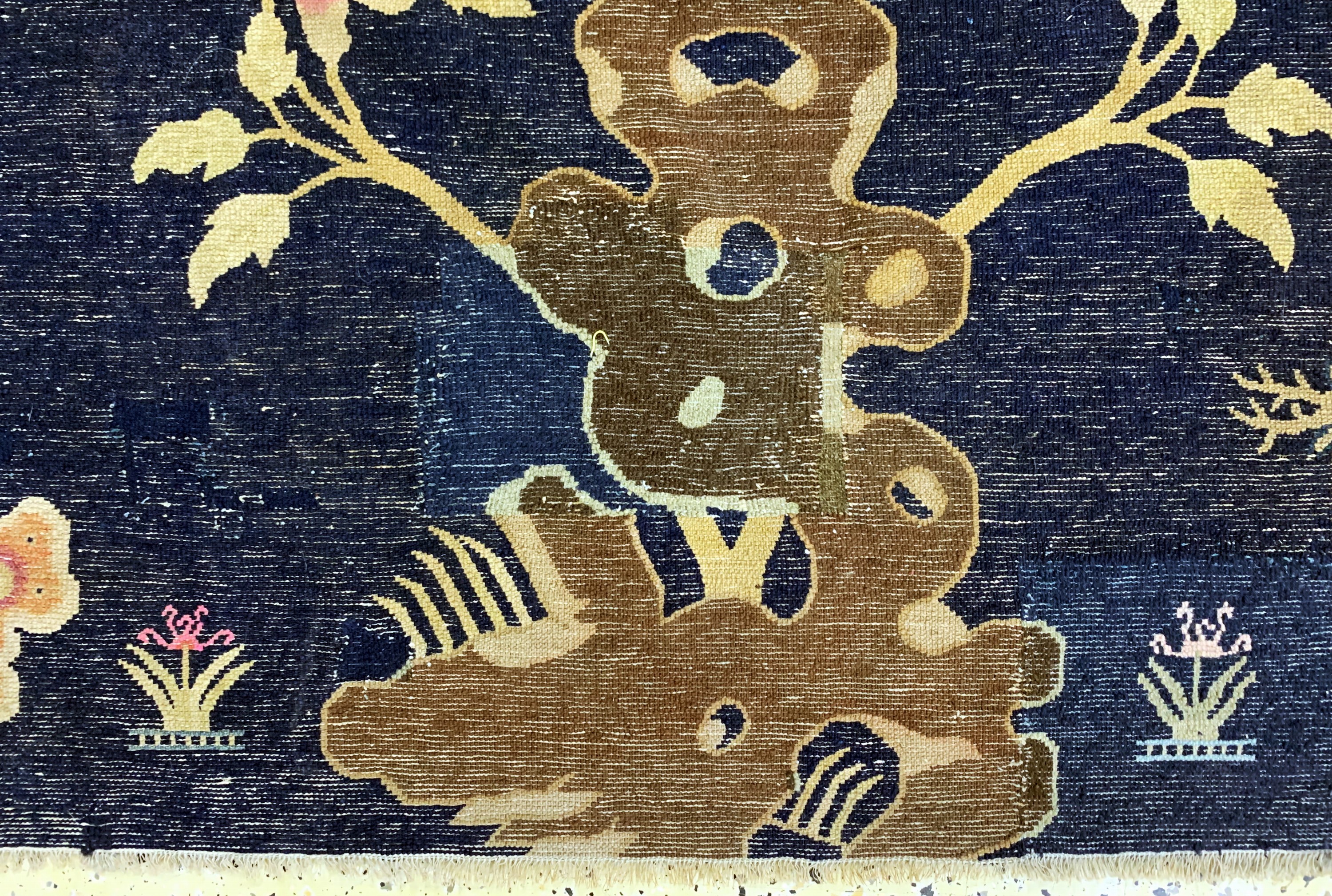 Detail f: Pao Tow antik, China, um 1900, Wolle auf Baumwolle, ca. 200 x 123 cm, EHZ: 3, (großflächig restauriert)