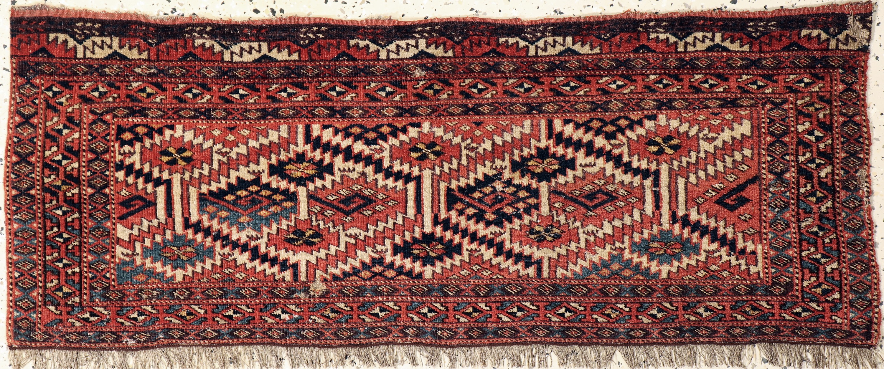 Tschaudor Torba antik, Turkmenistan, 19.Jhd, Wolle auf Wolle, ca. 120 x 48 cm, EHZ:4