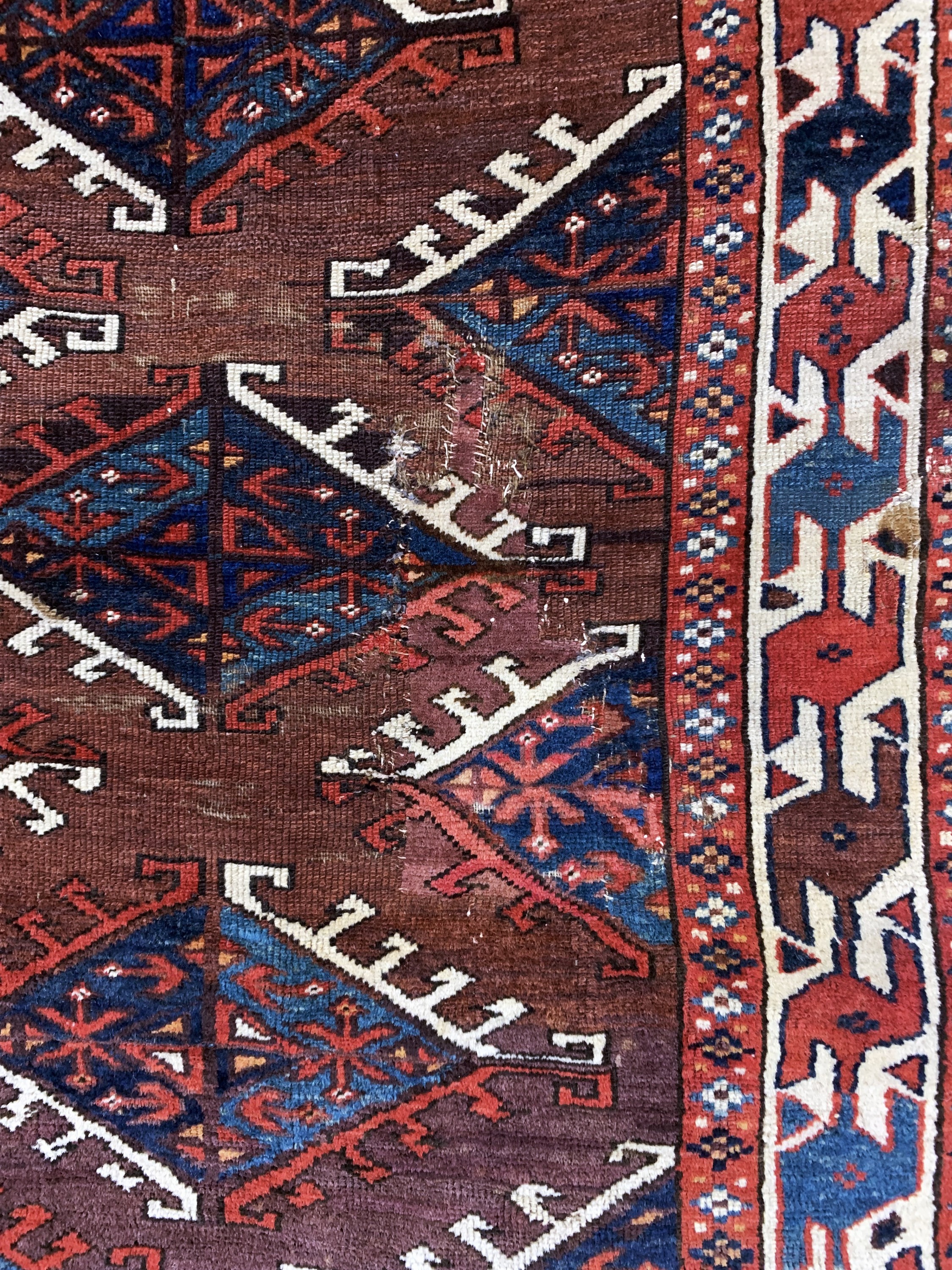 Detail c: Yomud Hauptteppich antik, Turkmenistan, 19.Jhd, Wolle auf Wolle, ca. 300 x 180 cm, EHZ: 3-4, (restauriert)