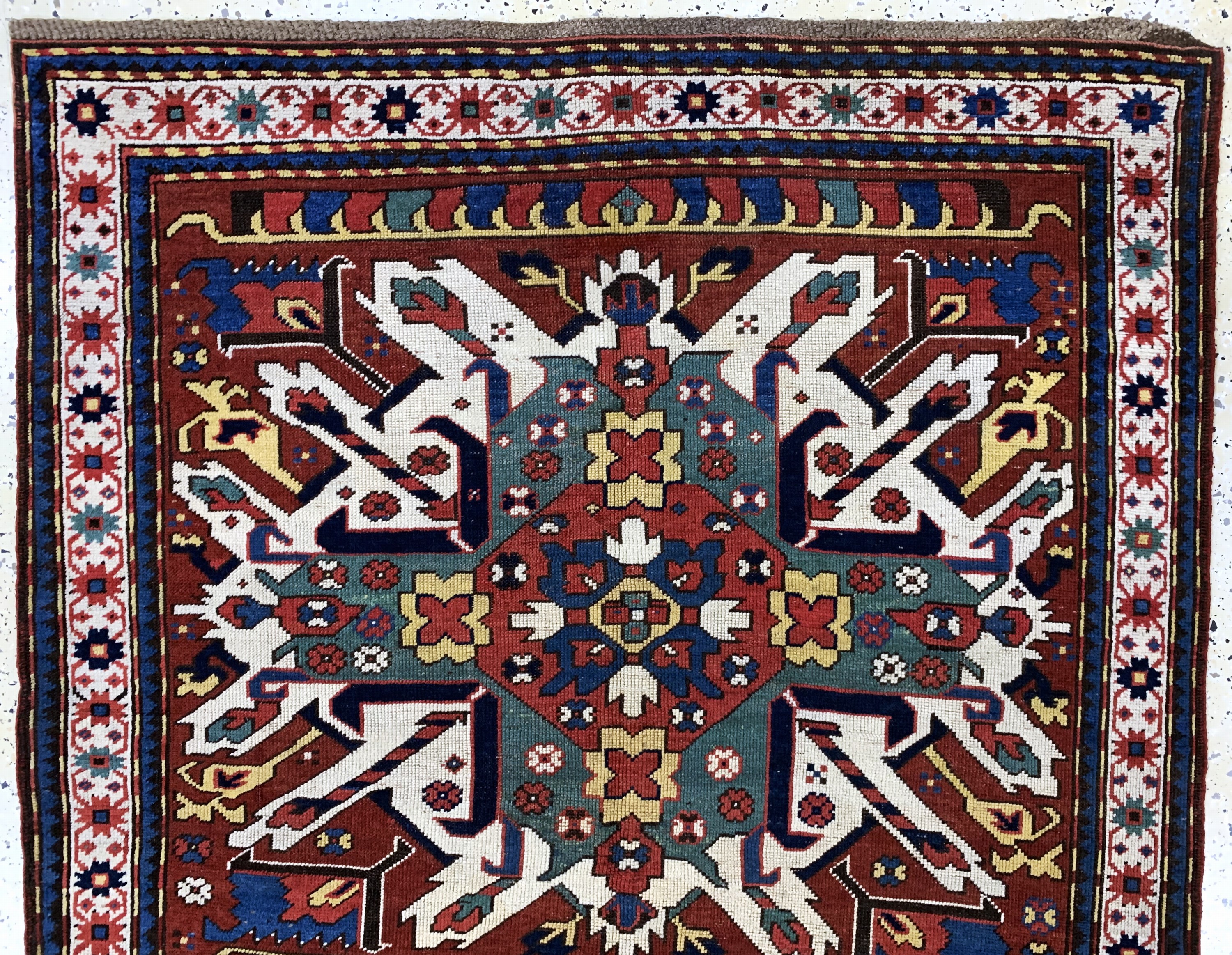 Detail a: "Adler-Kazak"Tschelaberd, antik, Kaukasus, 19.Jhd, Wolle auf Wolle, ca. 210 x 125 cm, EHZ: 2 (fachkundig restauriert)