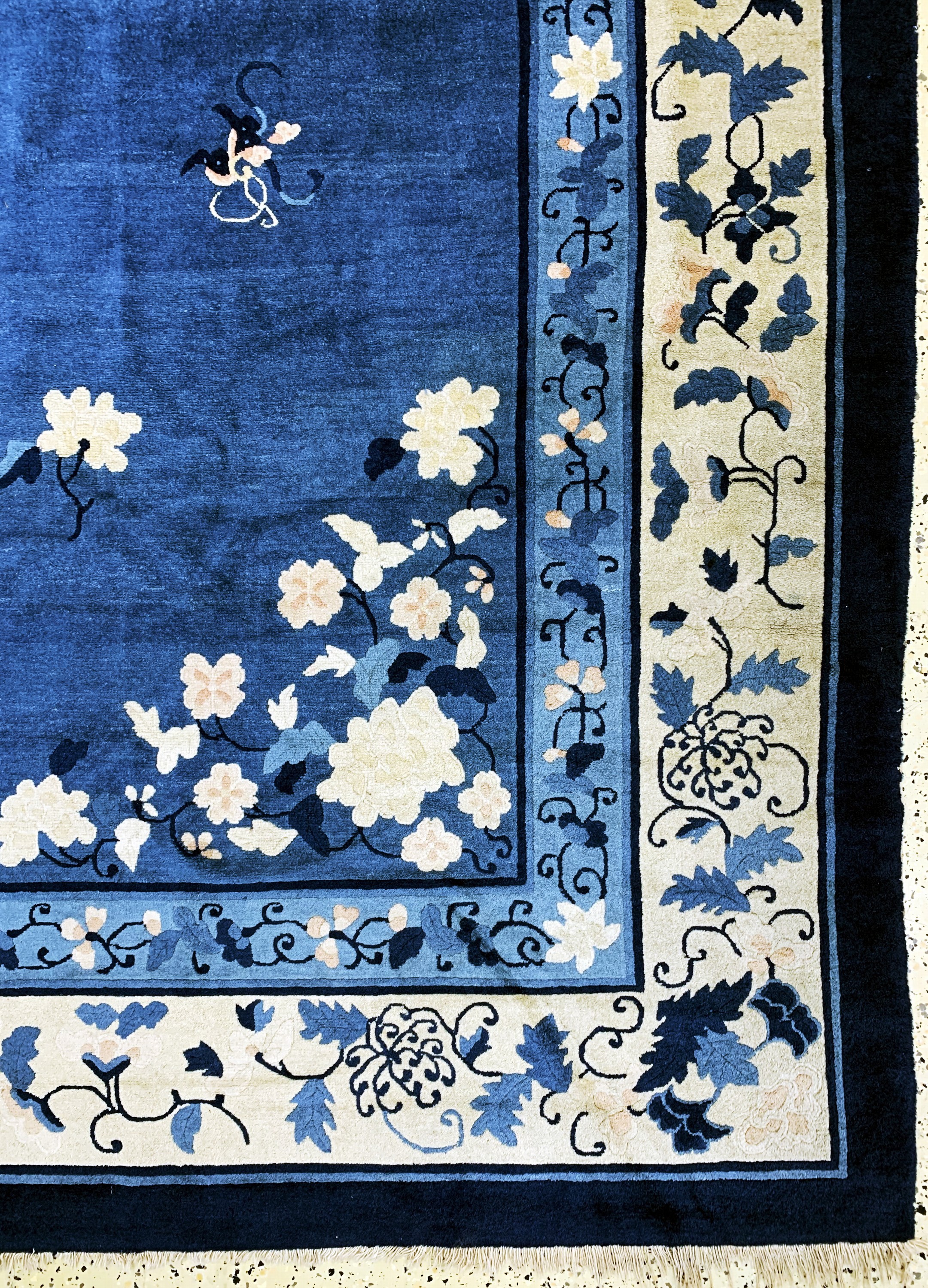 Detail a: Peking fein antik, China, 19.Jhd, Wolle aufBaumwolle, ca. 435 x 375 cm, EHZ: 2-3