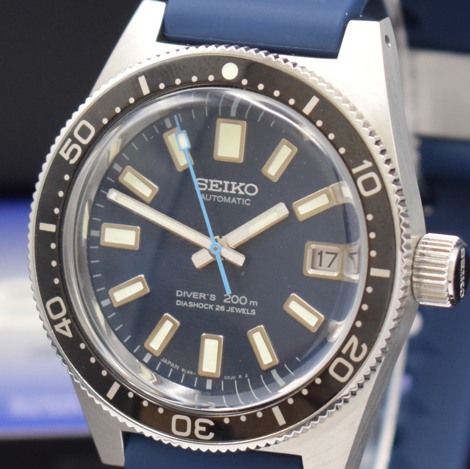 Detail a: SEIKO Prospex seltene, auf 1700 Stück limitierte Taucheruhr Referenz 8L35-01C0, Automatik, Edelstahlgeh. inkl. Kautschukband m. Dornschl., Boden und ...
